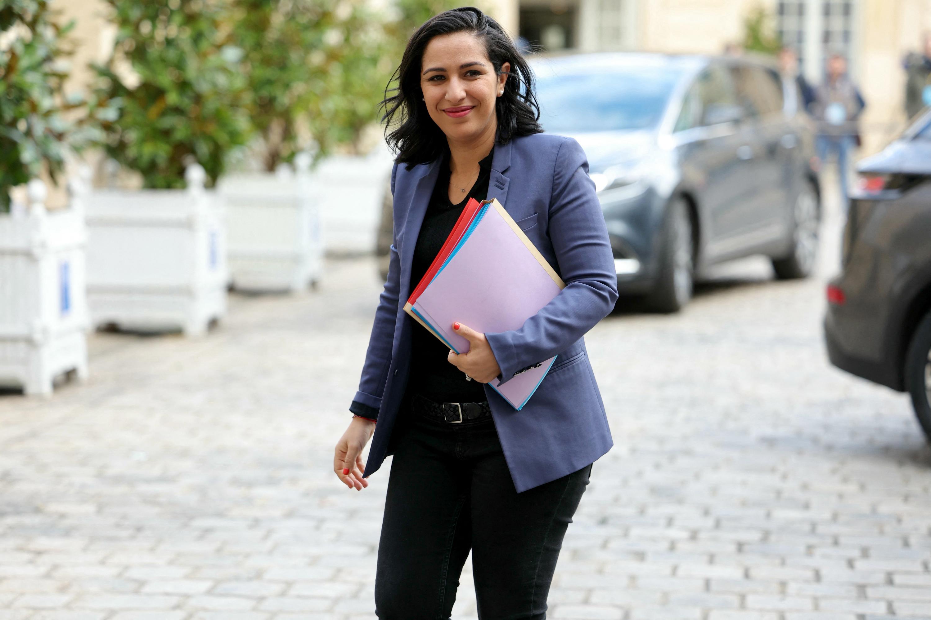 «Il faut arrêter d’exclure les enfants» : contre la tendance «no kids», Sarah El Haïry appelle à la «mobilisation»