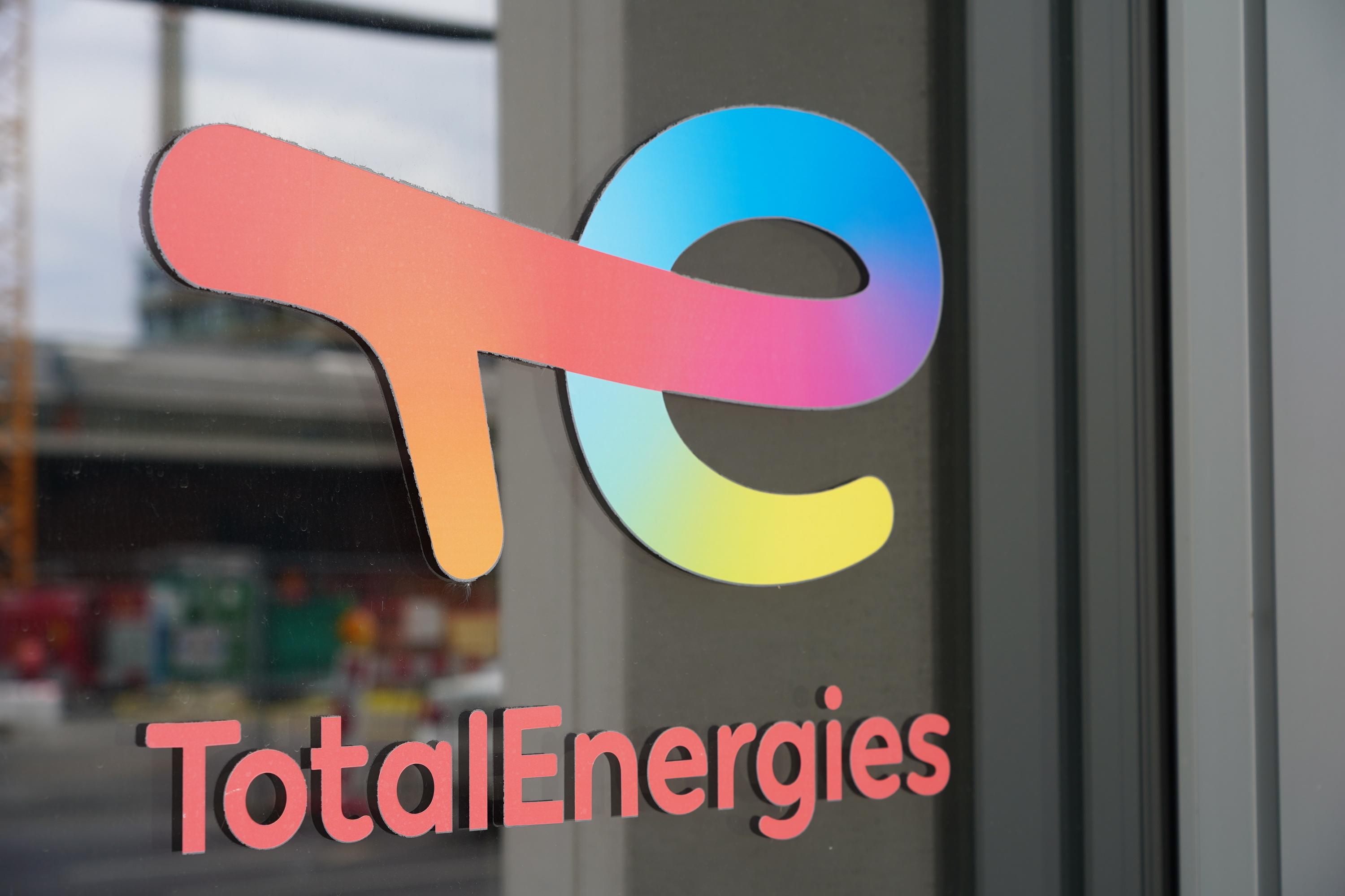 Sept personnes mises en examen pour tentative d'escroquerie contre TotalEnergies