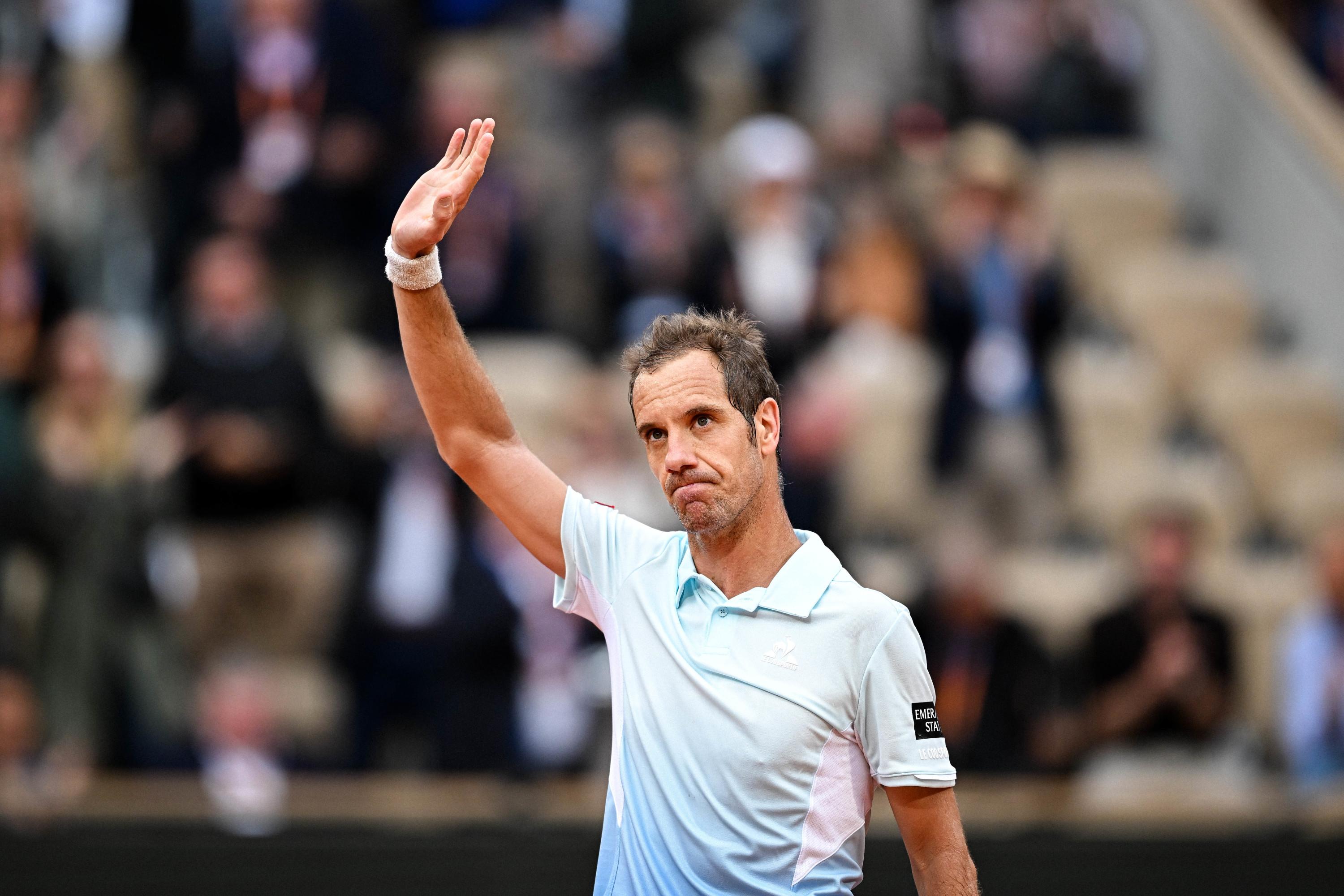 «Vive le tennis et vive la France»: Richard Gasquet très ému face au public de Roland-Garros pour sa retraite