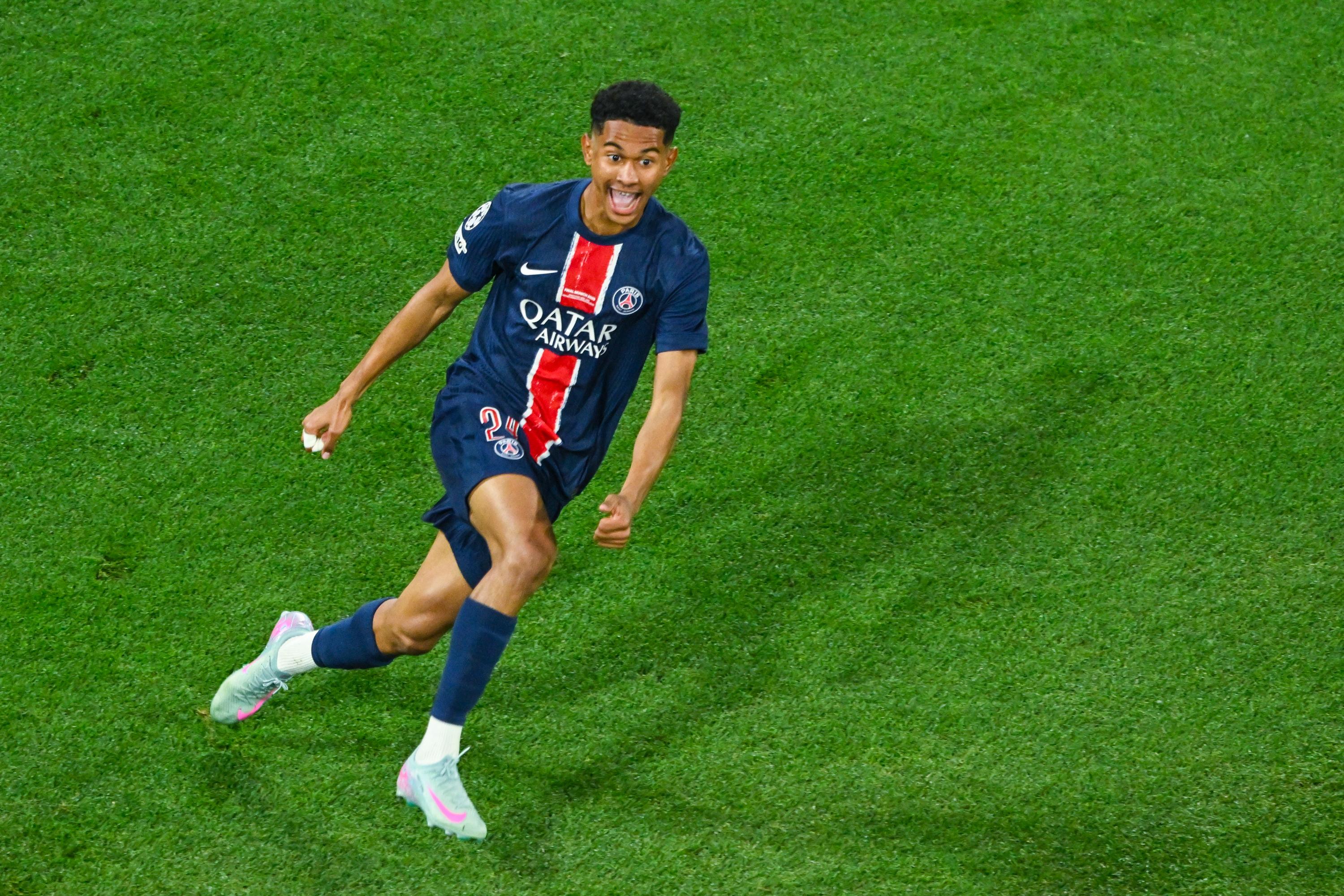 Ligue des champions : qui est Senny Mayulu, le titi et dernier buteur du triomphe parisien ?