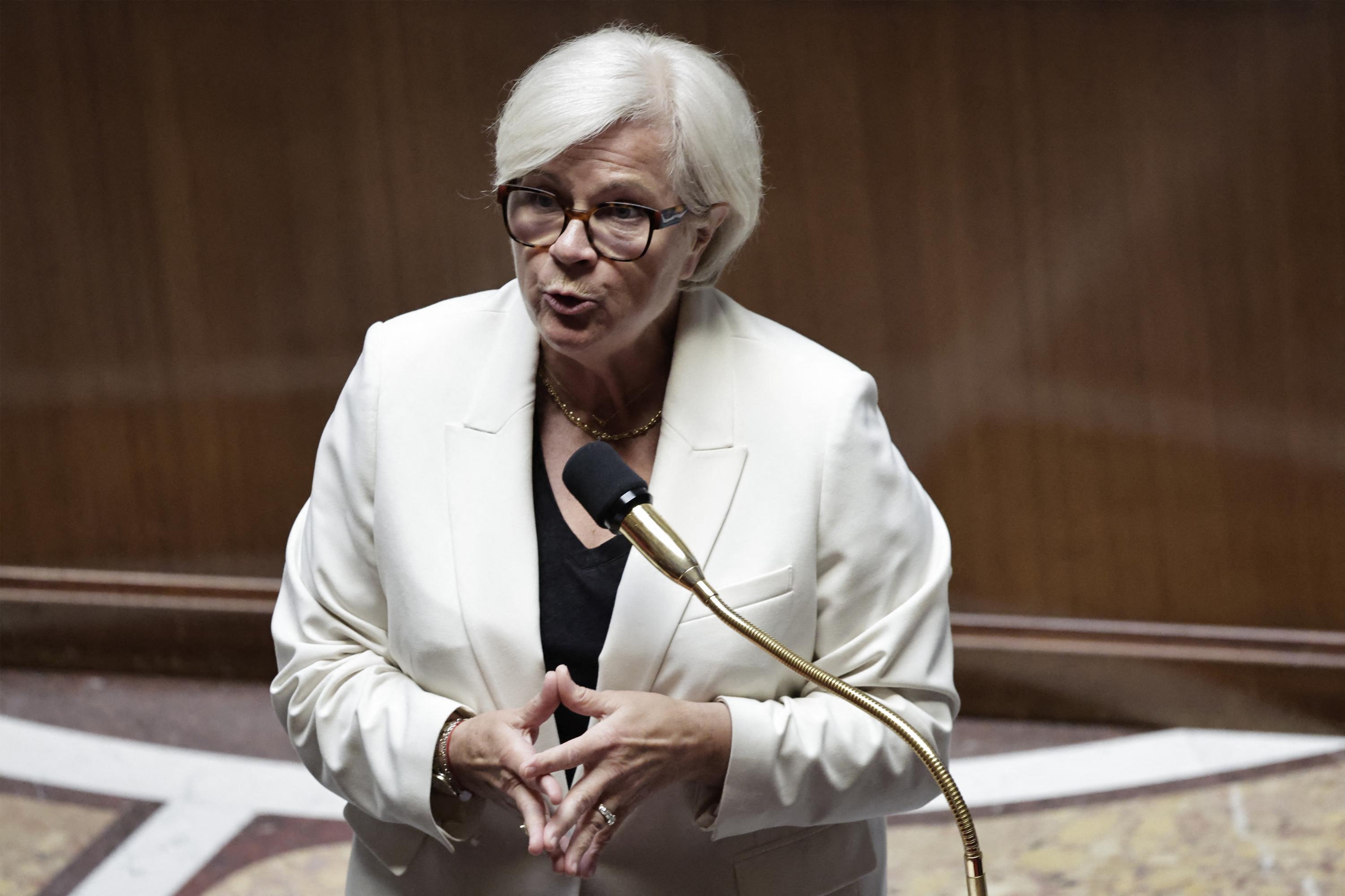 Protection de l'enfance : Catherine Vautrin annonce un projet de loi à l'automne