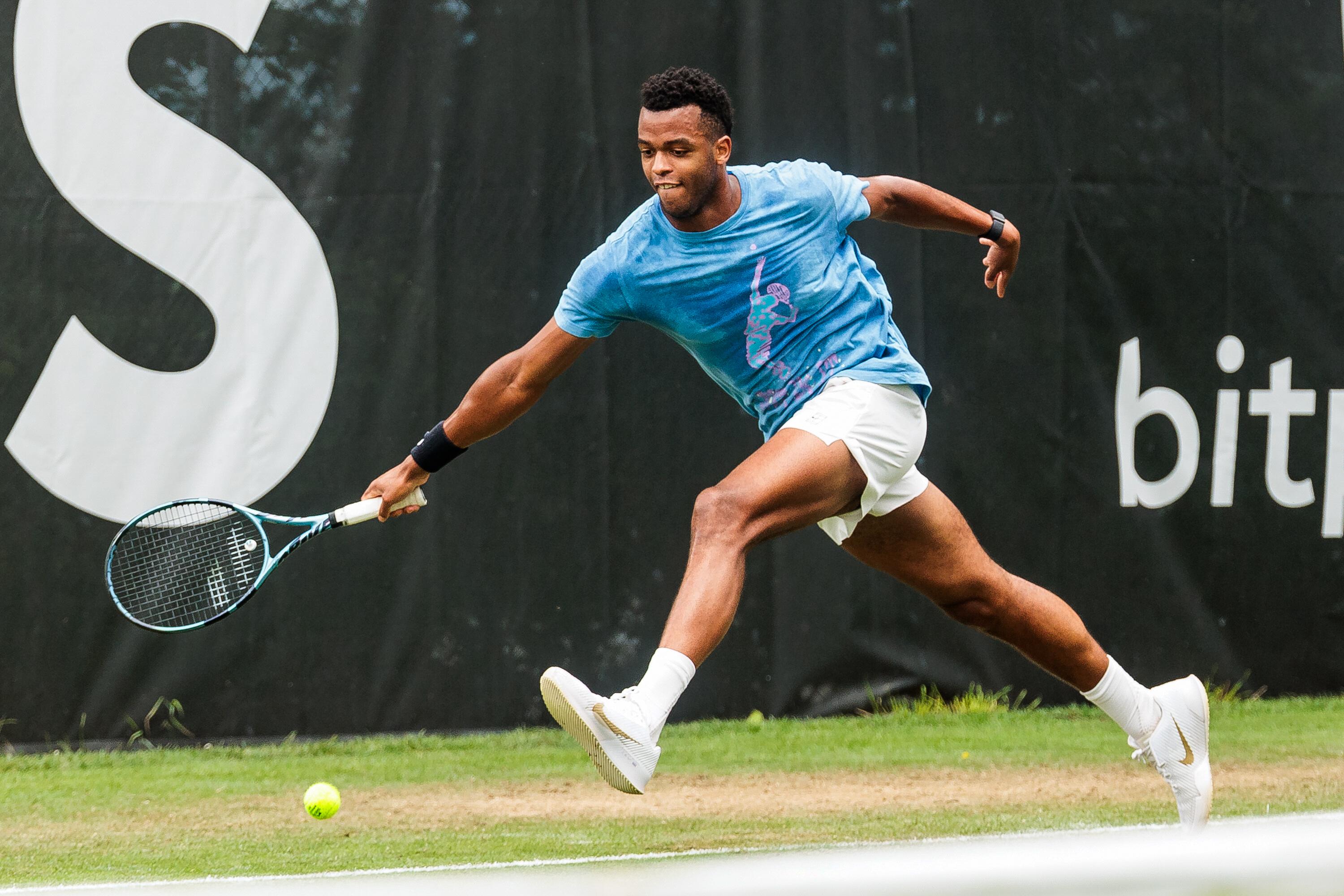 Tennis : Giovanni Mpetshi Perricard qualifié pour le 2e tour à Stuttgart