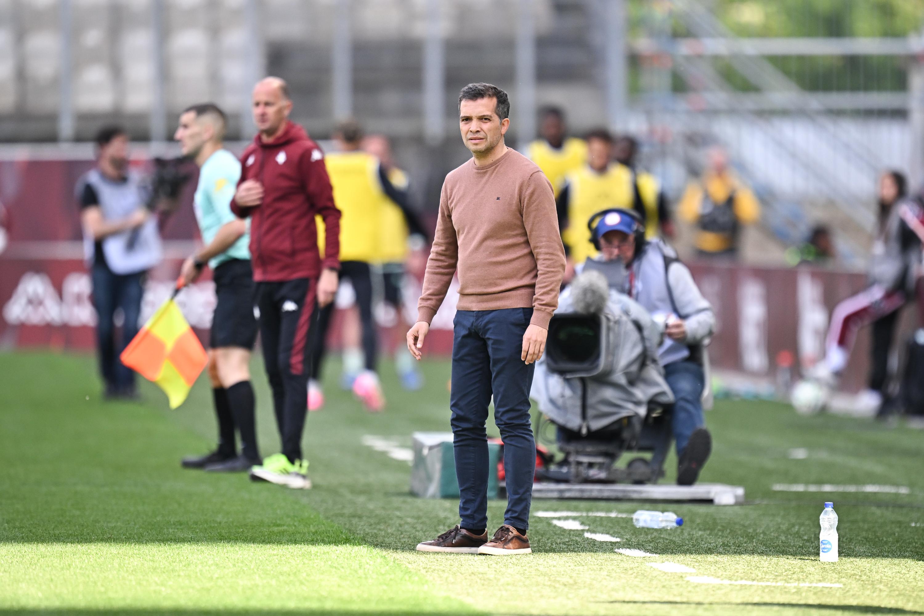 Mercato : accord trouvé pour la venue de l'entraîneur Luis Castro à Nantes