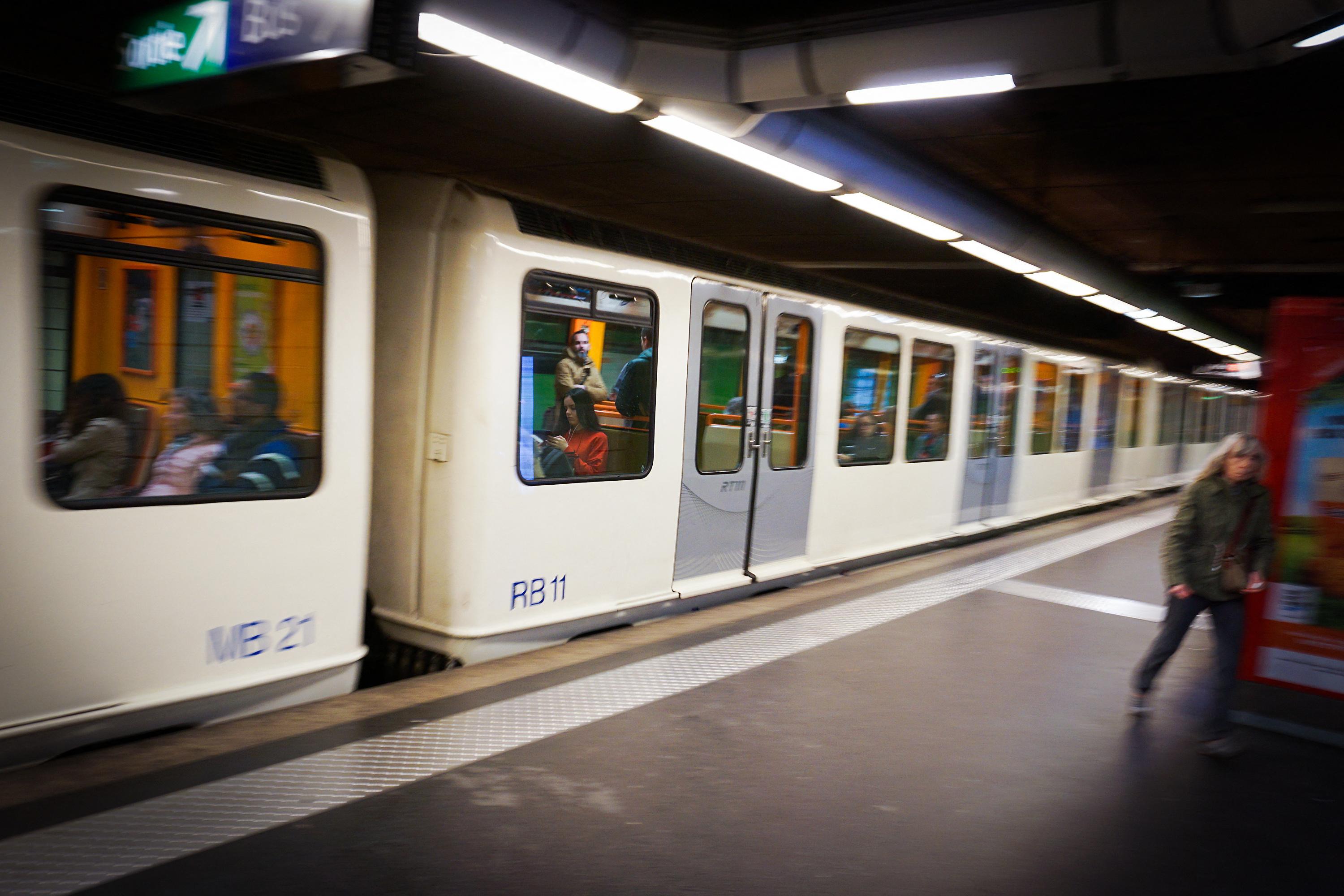 Marseille : deux hommes blessés au couteau près d’une station de métro