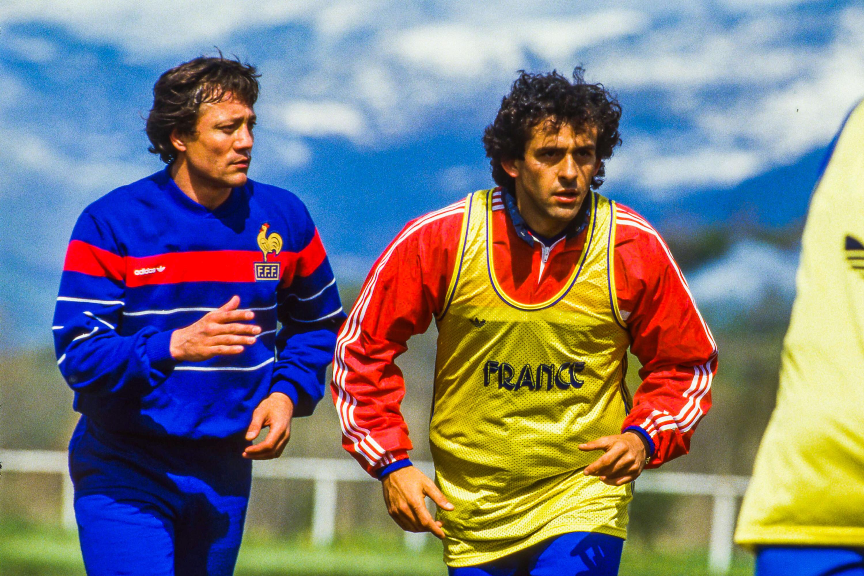 Foot: Michel Platini pleure Bernard Lacombe, «un compagnon de route de 10 ans» en équipe de France