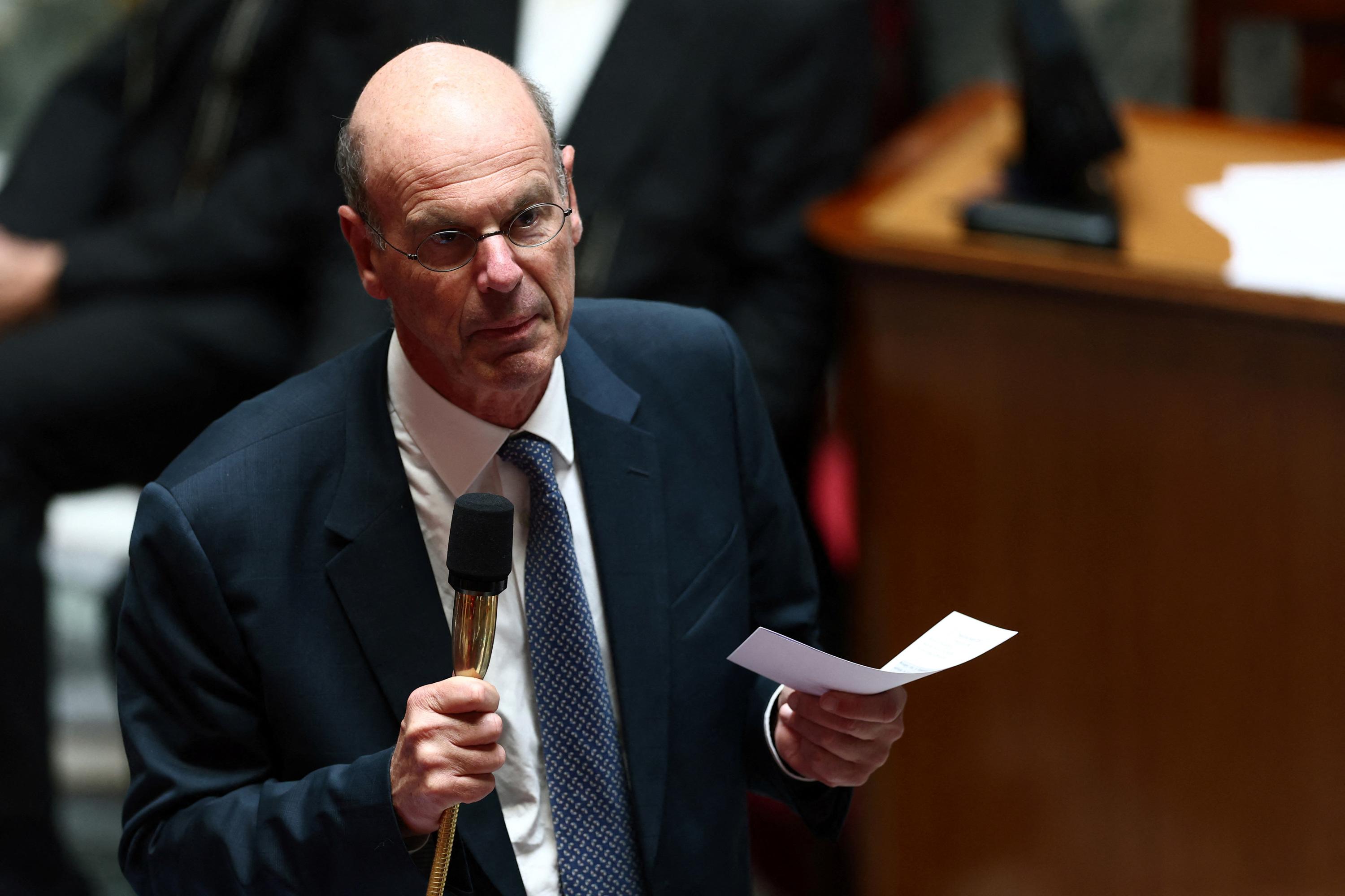 Droits de douane : «Je pense que nous allons trouver un deal avec les Américains», croit Éric Lombard