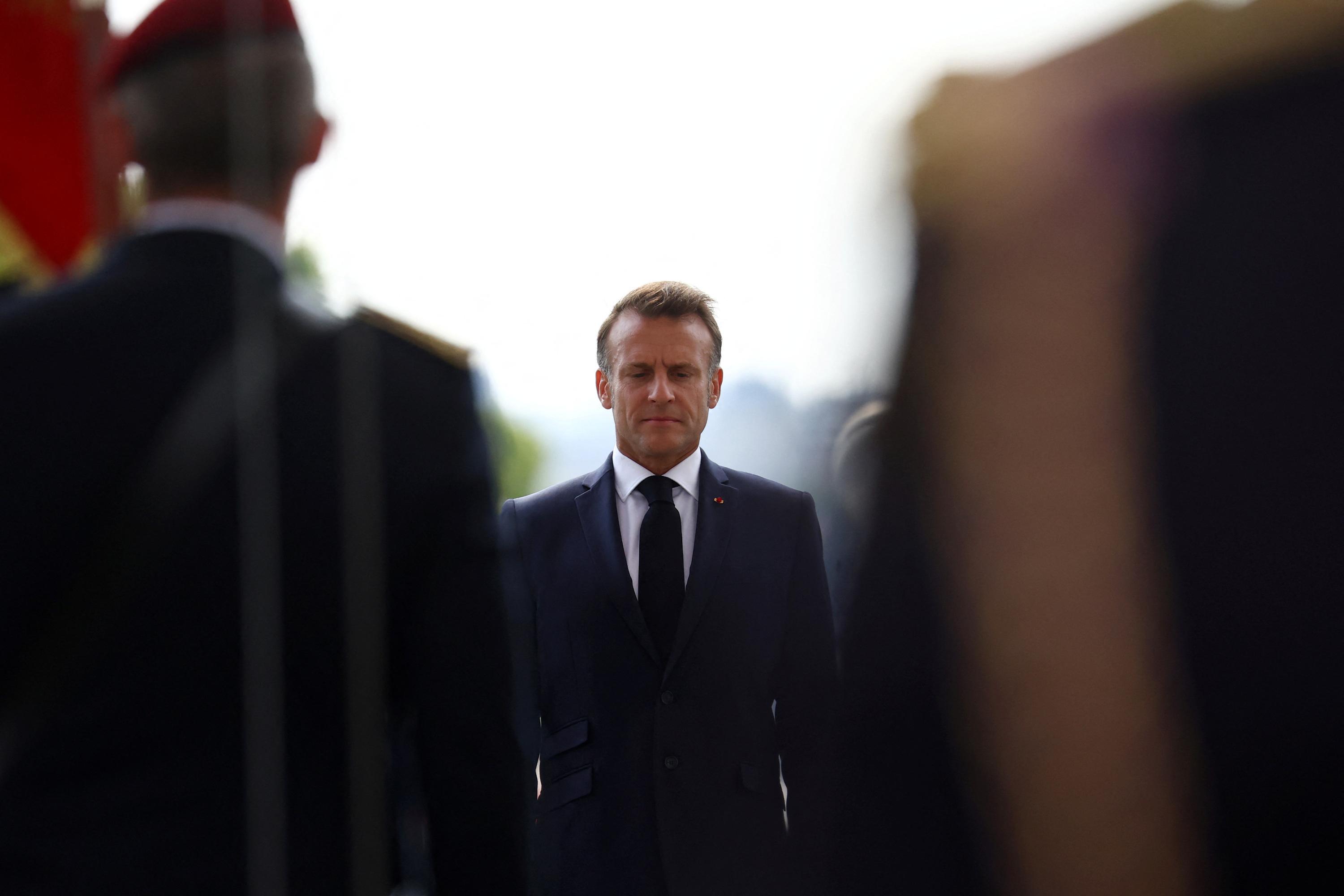 Face au risque de déclassement militaire, les promesses d’Emmanuel Macron