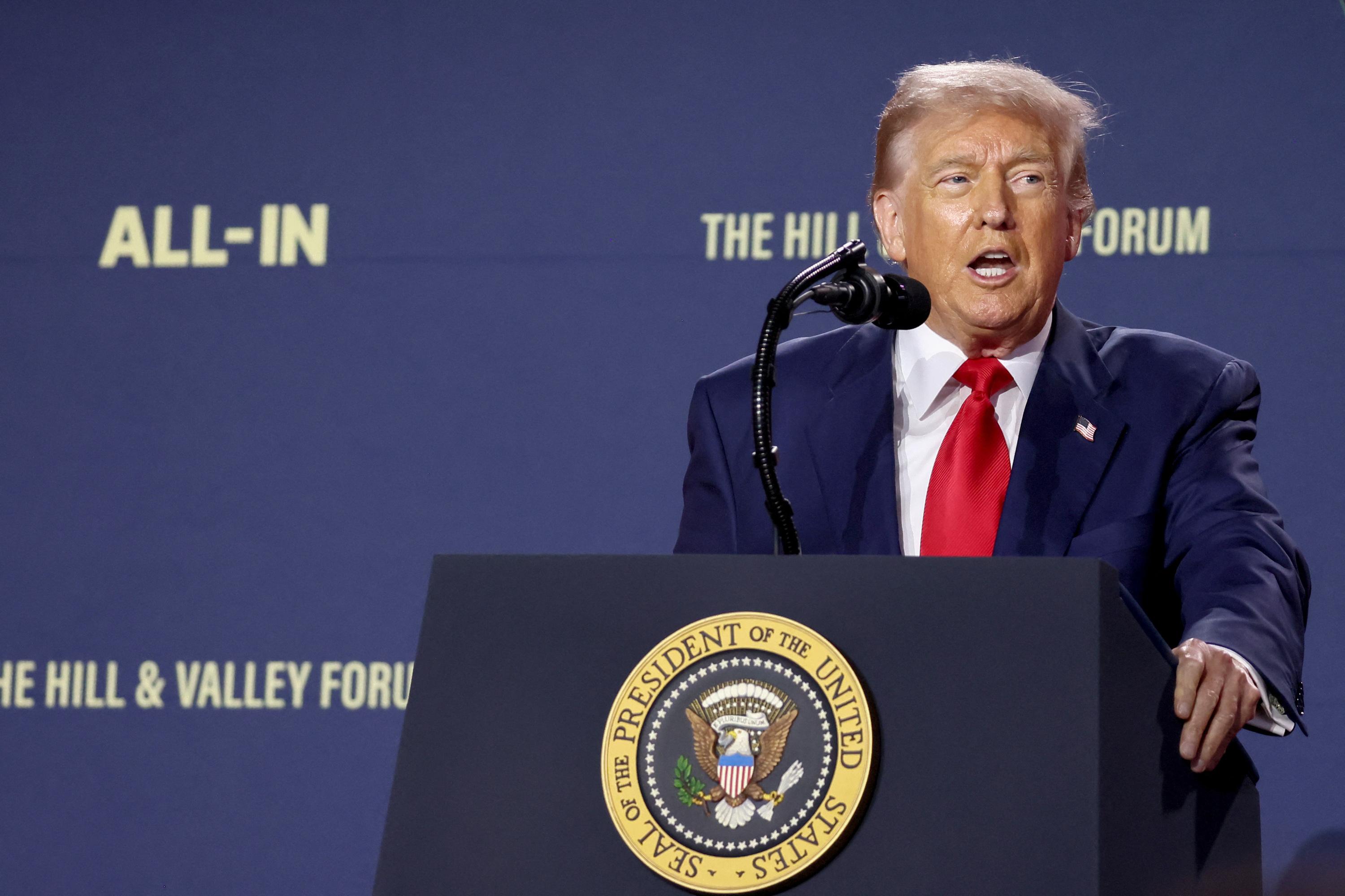 Donald Trump s’envole en Écosse ce vendredi pour un week-end mêlant diplomatie et intérêts privés