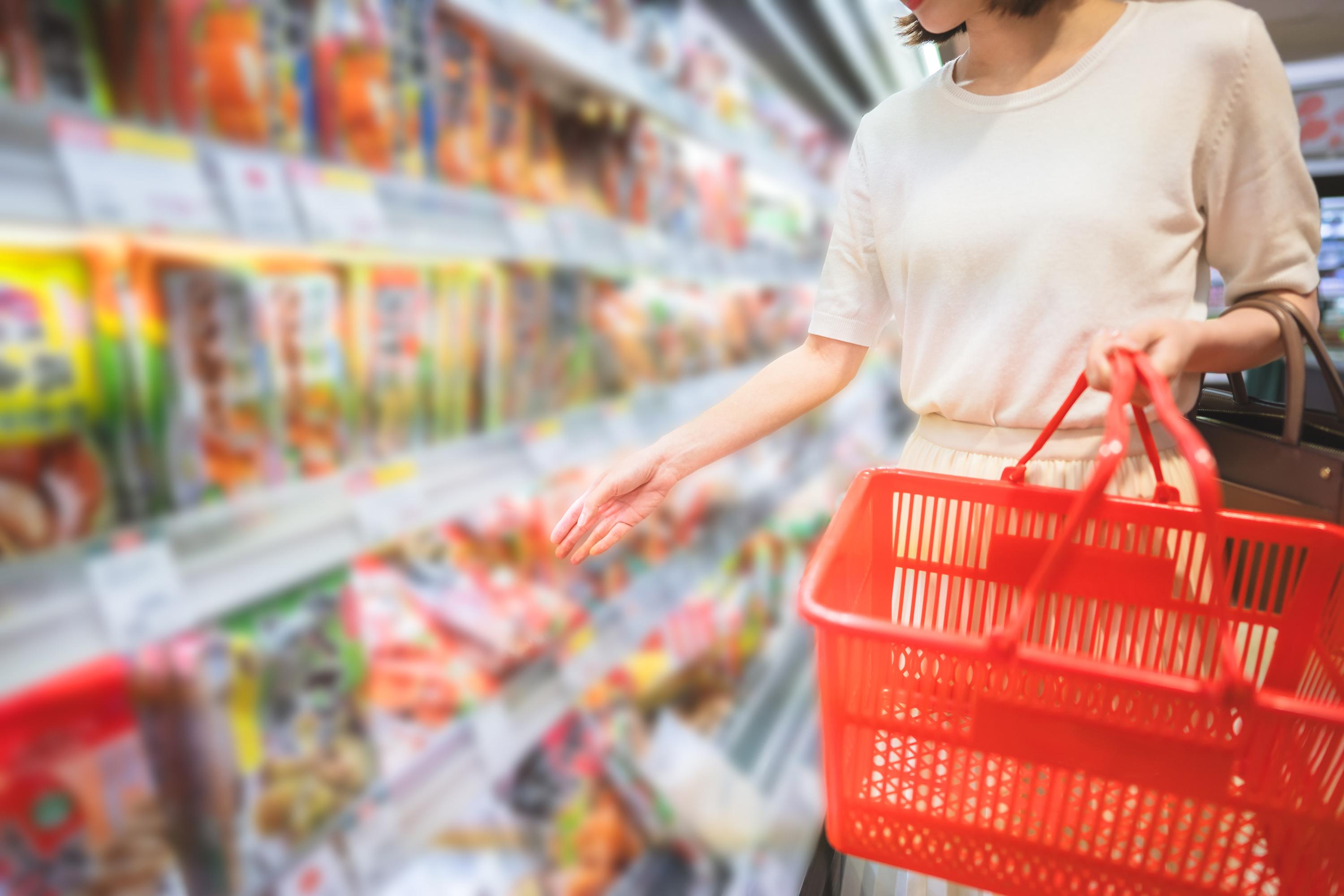 La consommation des ménages s’est accélérée en juin (+0,6%), selon l’Insee