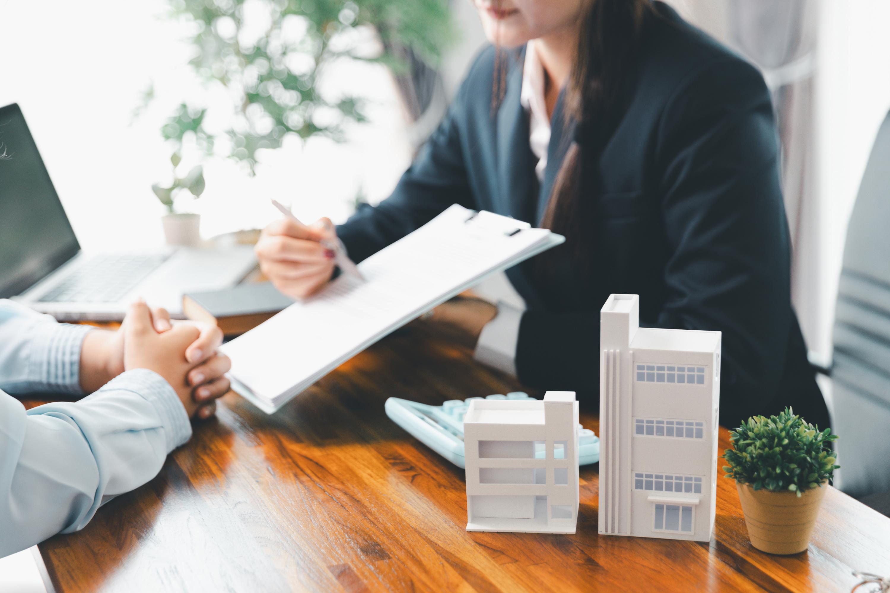 L’impact financier du changement d’adresse sur l’assurance habitation est souvent négligé par les Français.