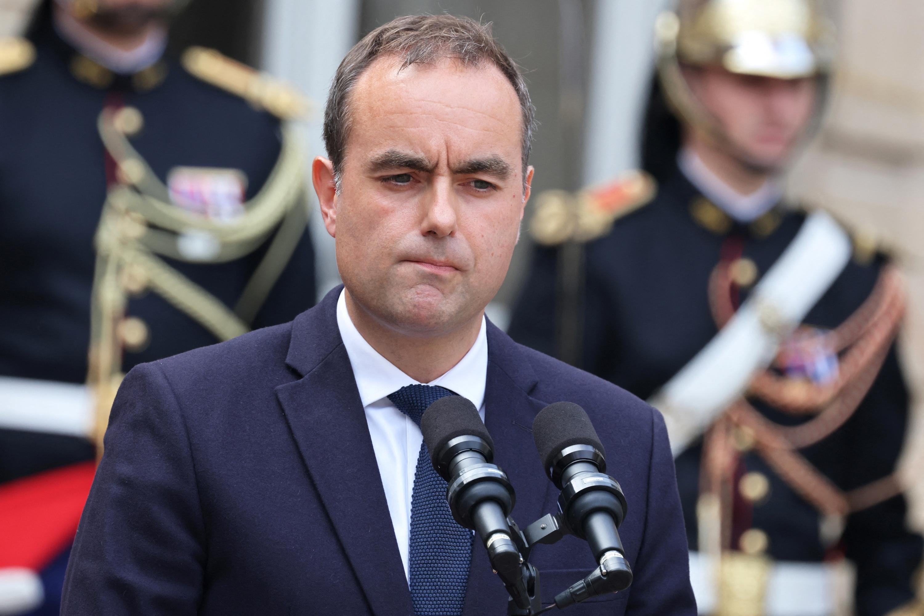 EN DIRECT - Premier ministre : Sébastien Lecornu reçoit la CFDT à Matignon, Roland Lescure appelle à «ne pas inclure le RN dans les négociations»