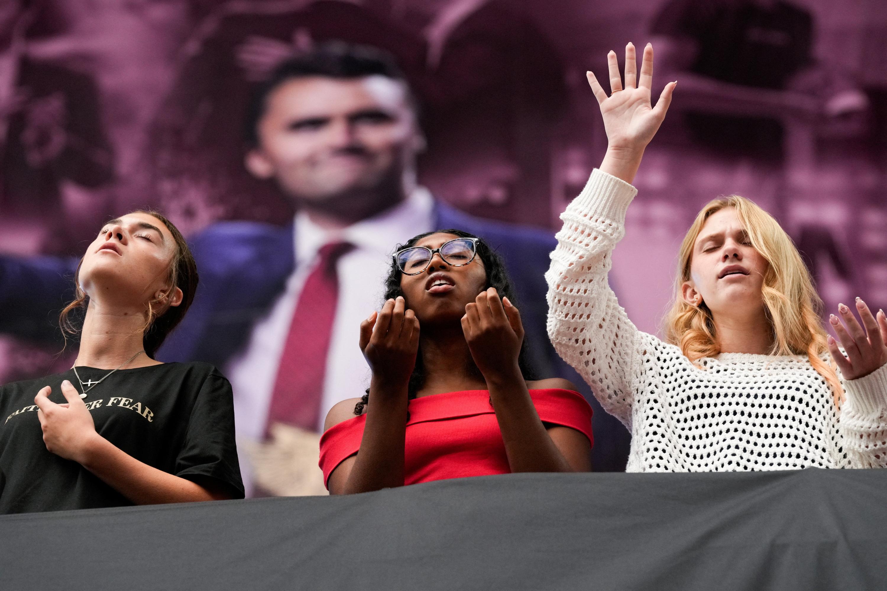 À Phoenix, les adieux de l’Amérique trumpiste à l’influenceur Charlie Kirk