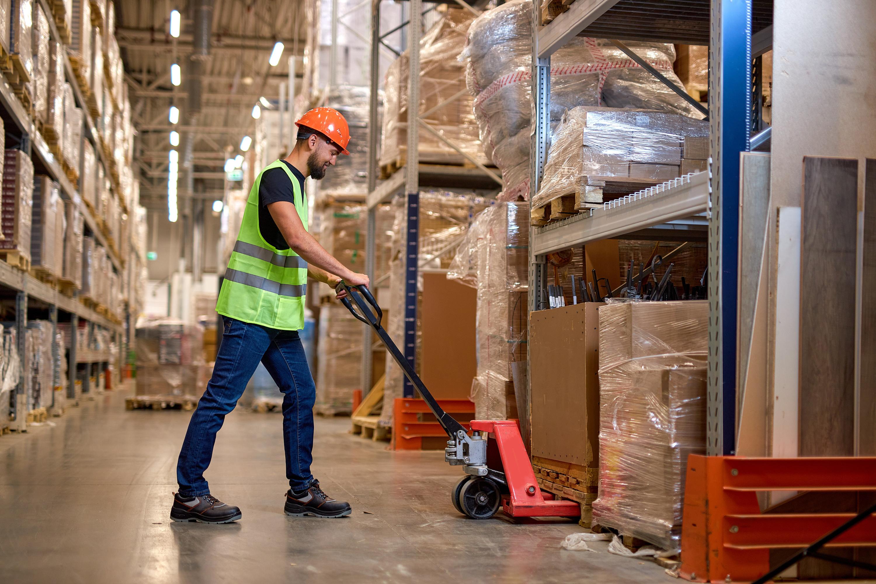 Livraison de colis : les Français plus réticents que la plupart des Européens à utiliser les consignes automatiques