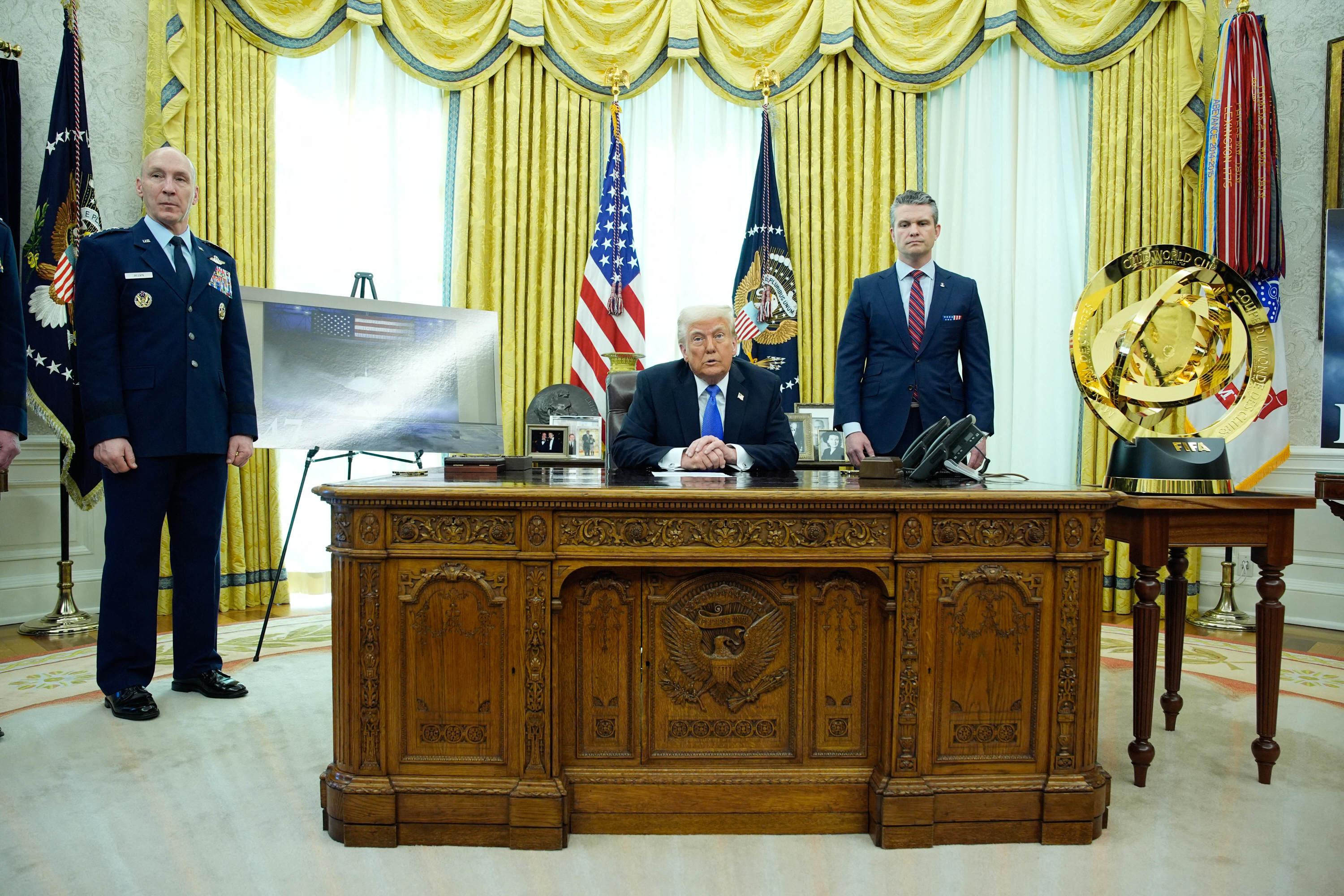 Donald Trump et Pete Hegseth convoquent en urgence des centaines de généraux
