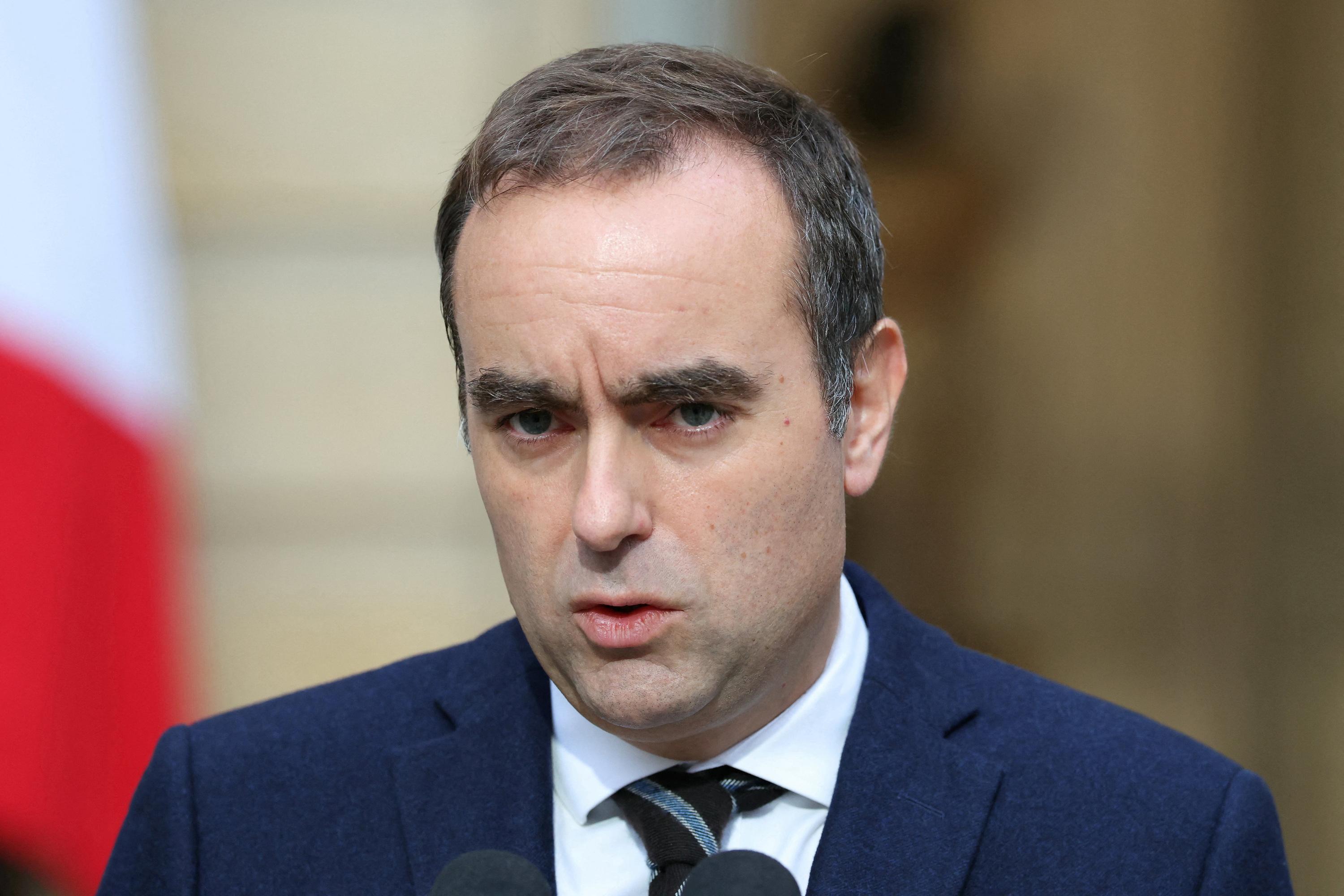 France Plans €1.1 Billion Reduction in CVAE Tax for 2026 Budget