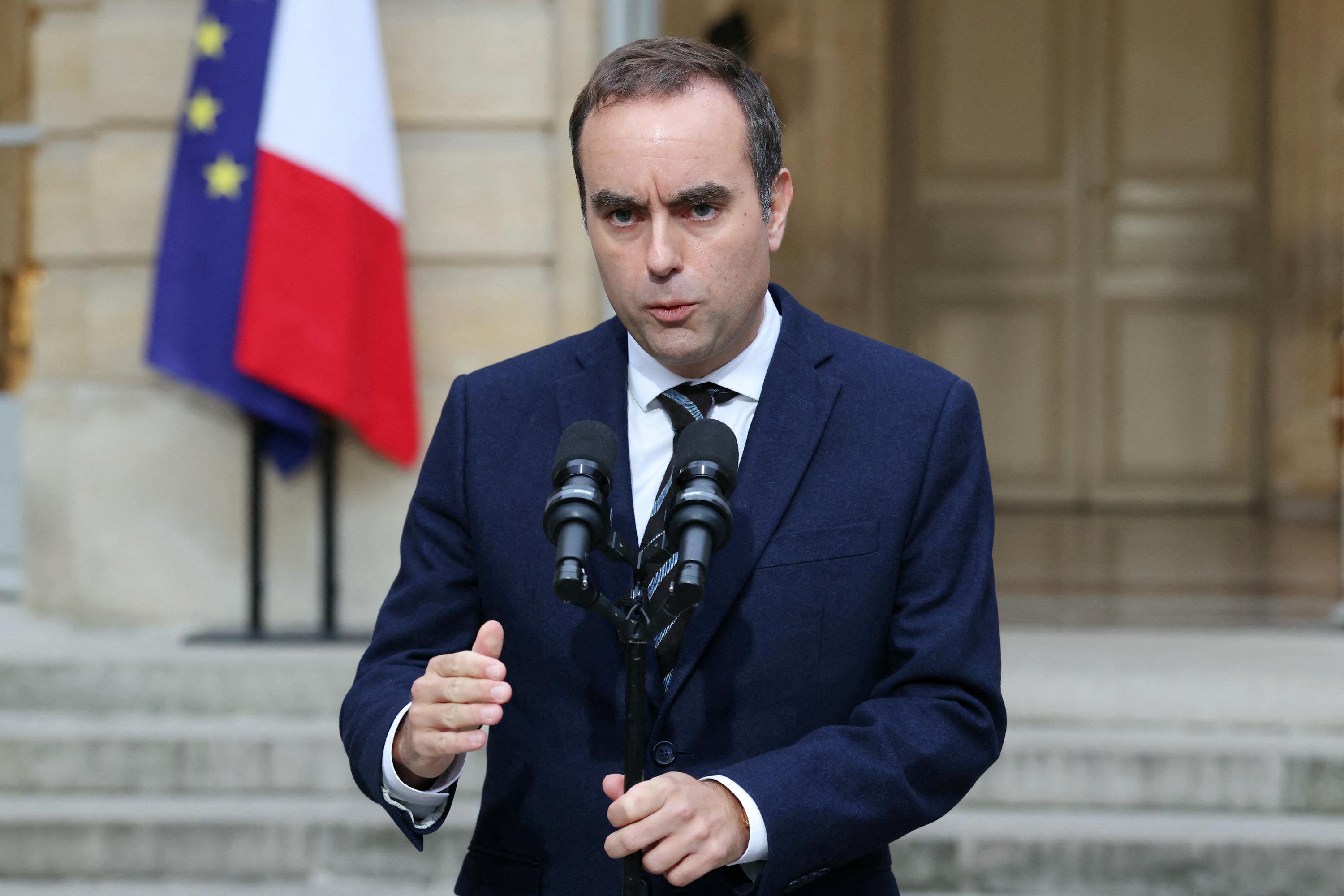 «Jouer La Montre» : Qu’est-Ce Que L’article 47 De La Constitution Dont Le Rn Craint L’utilisation Par Sébastien Lecornu Pour Faire Passer Le Budget ?