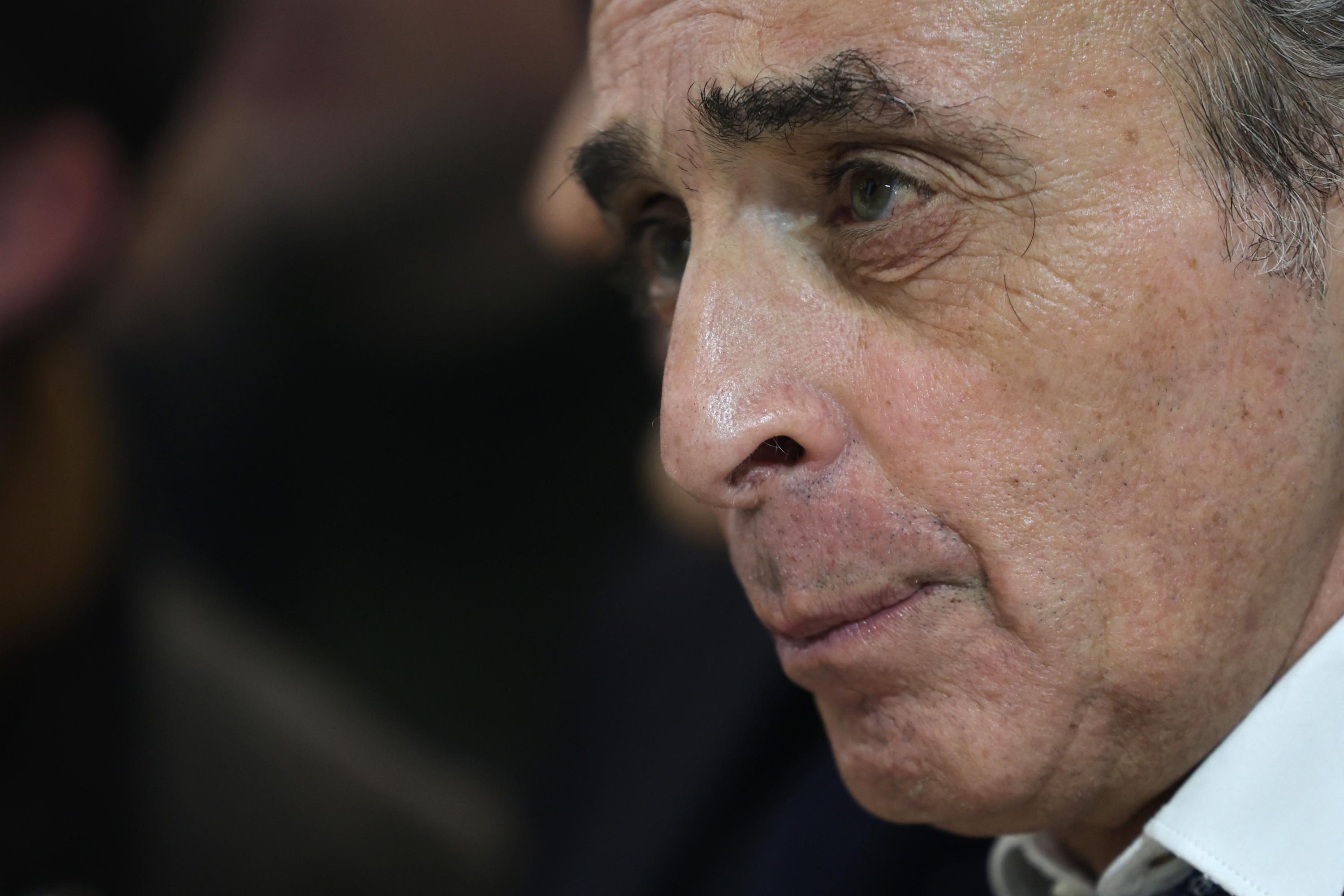 Robert Badinter's Panthéonization Sparks Political Debate and Criticism