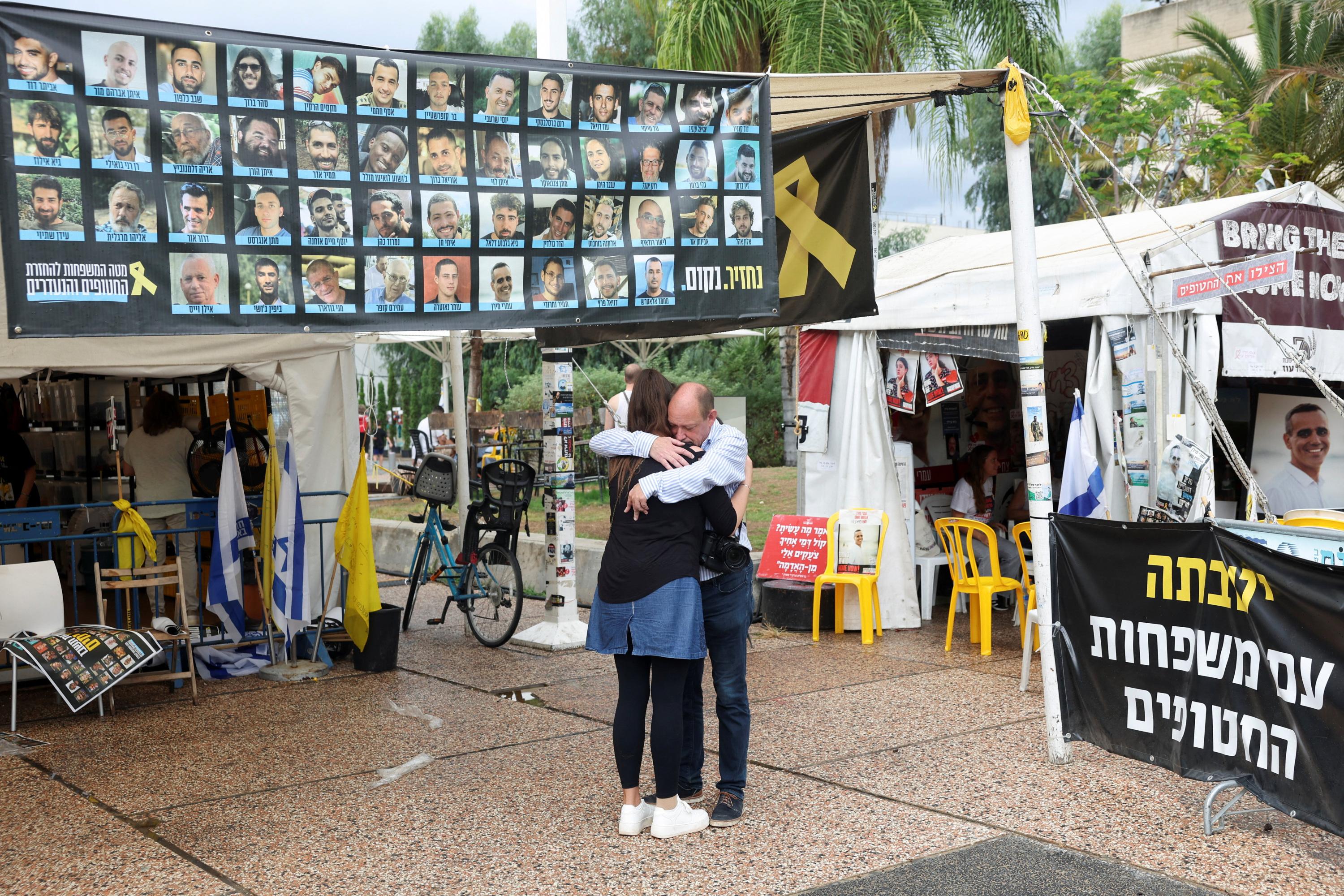 «Ces deux dernières années ont été un enfer» : à Tel-Aviv, les familles d’otages entre joie et prudence après l’annonce de l’accord entre Israël et le Hamas