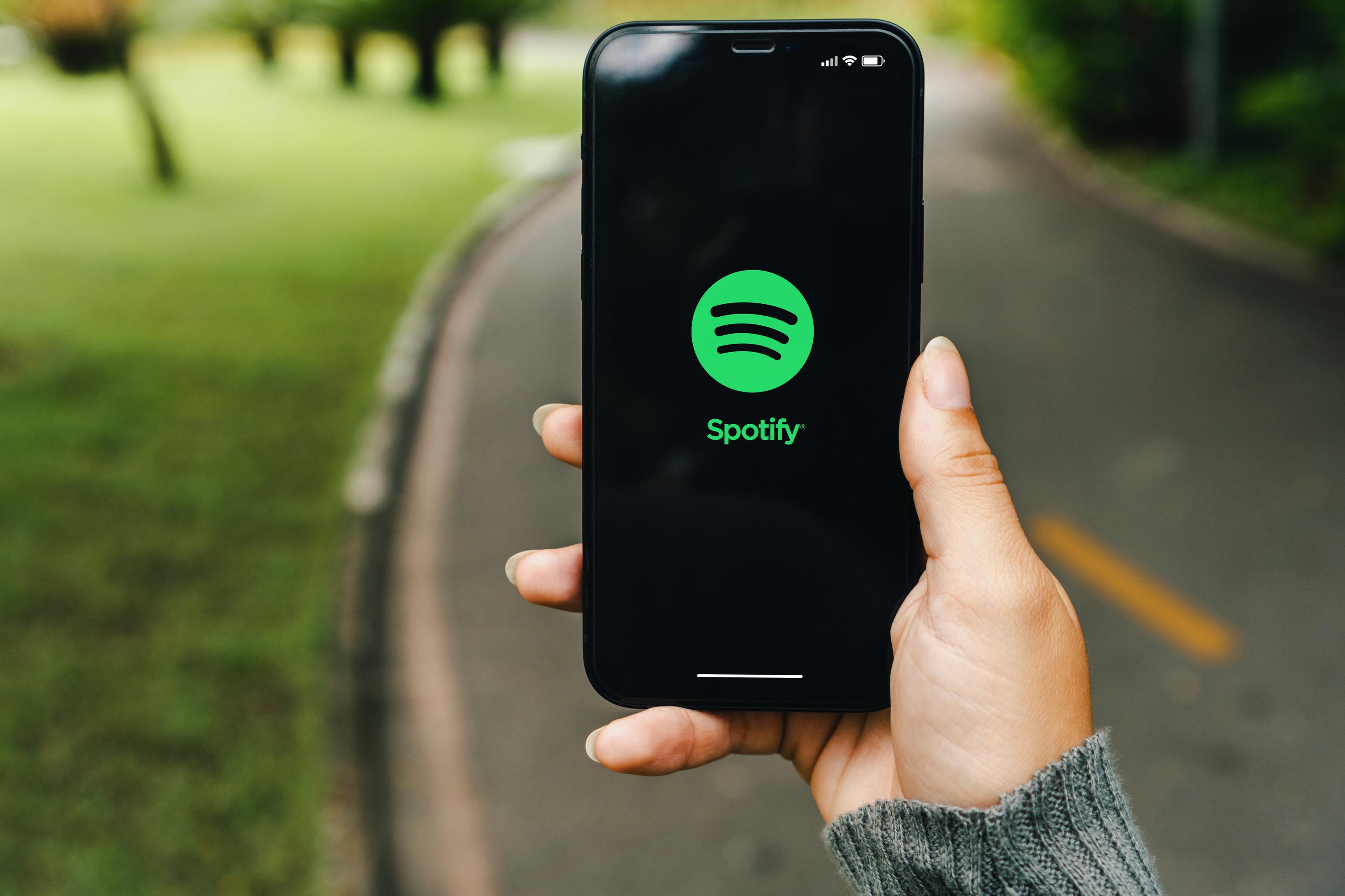 Spotify propose des vidéos musicales à ses abonnés payants américains