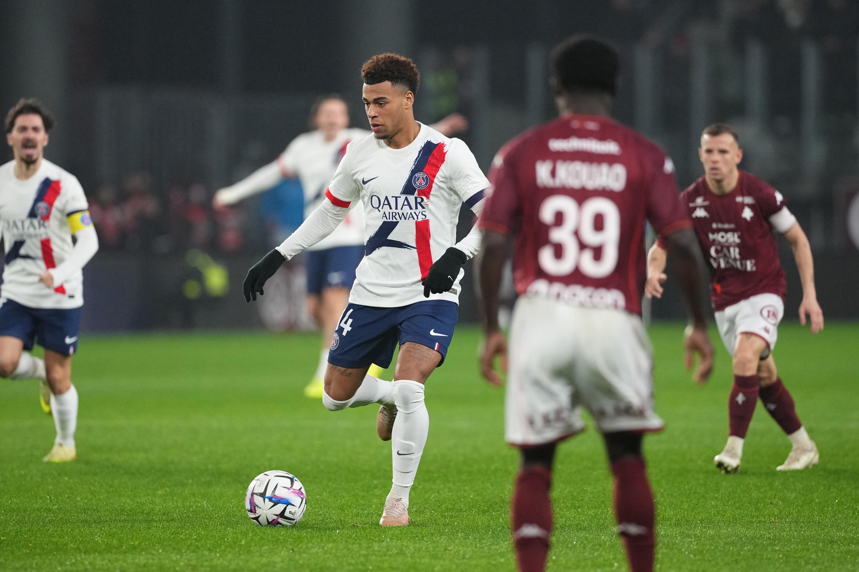 EN DIRECT - Metz-PSG : sans Dembélé, les Parisiens creusent l’écart grâce à Doué