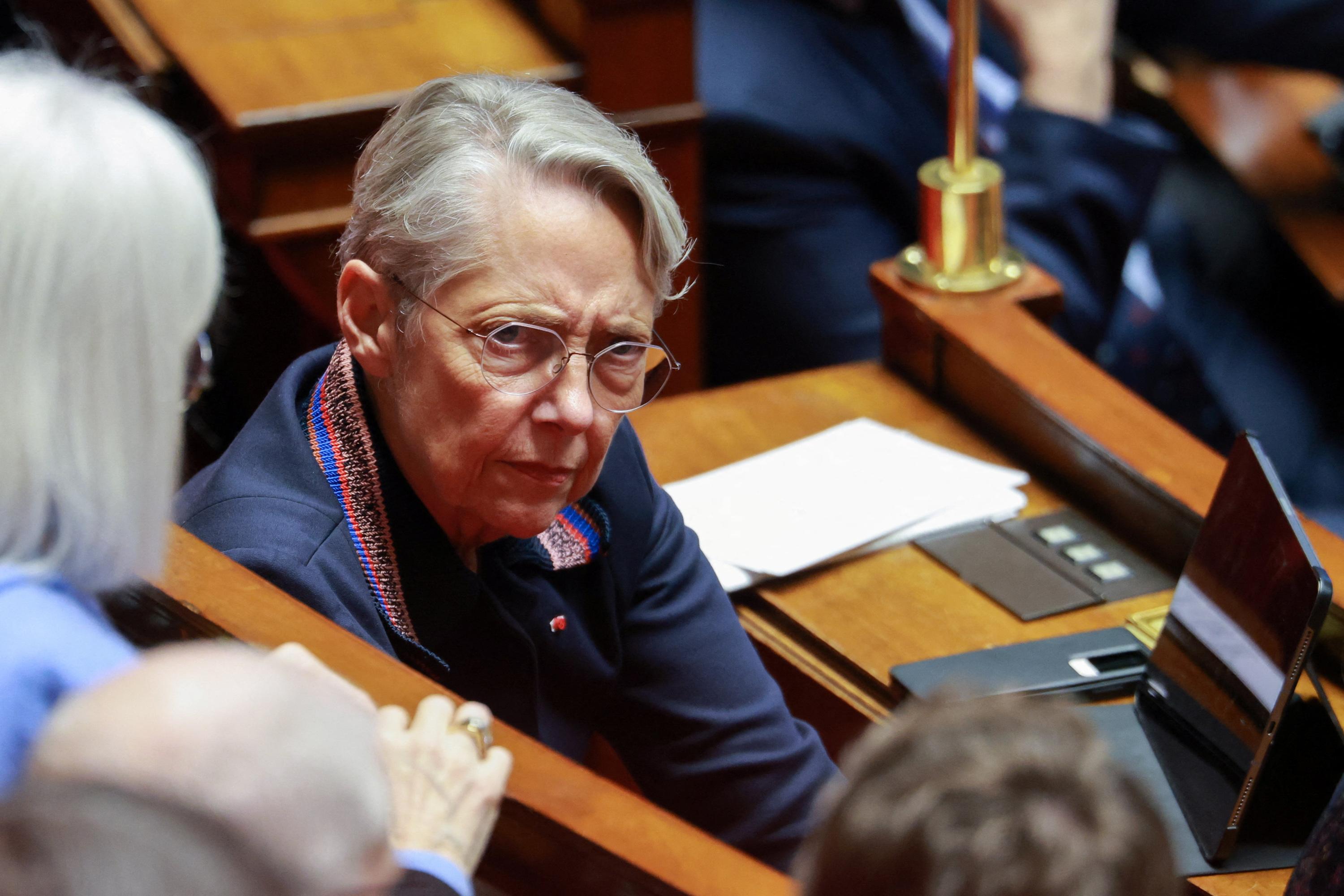 French Prime Minister Lecornu to Decide on Use of 49.3 or Ordinances for 2026 Budget Amid Political Tensions