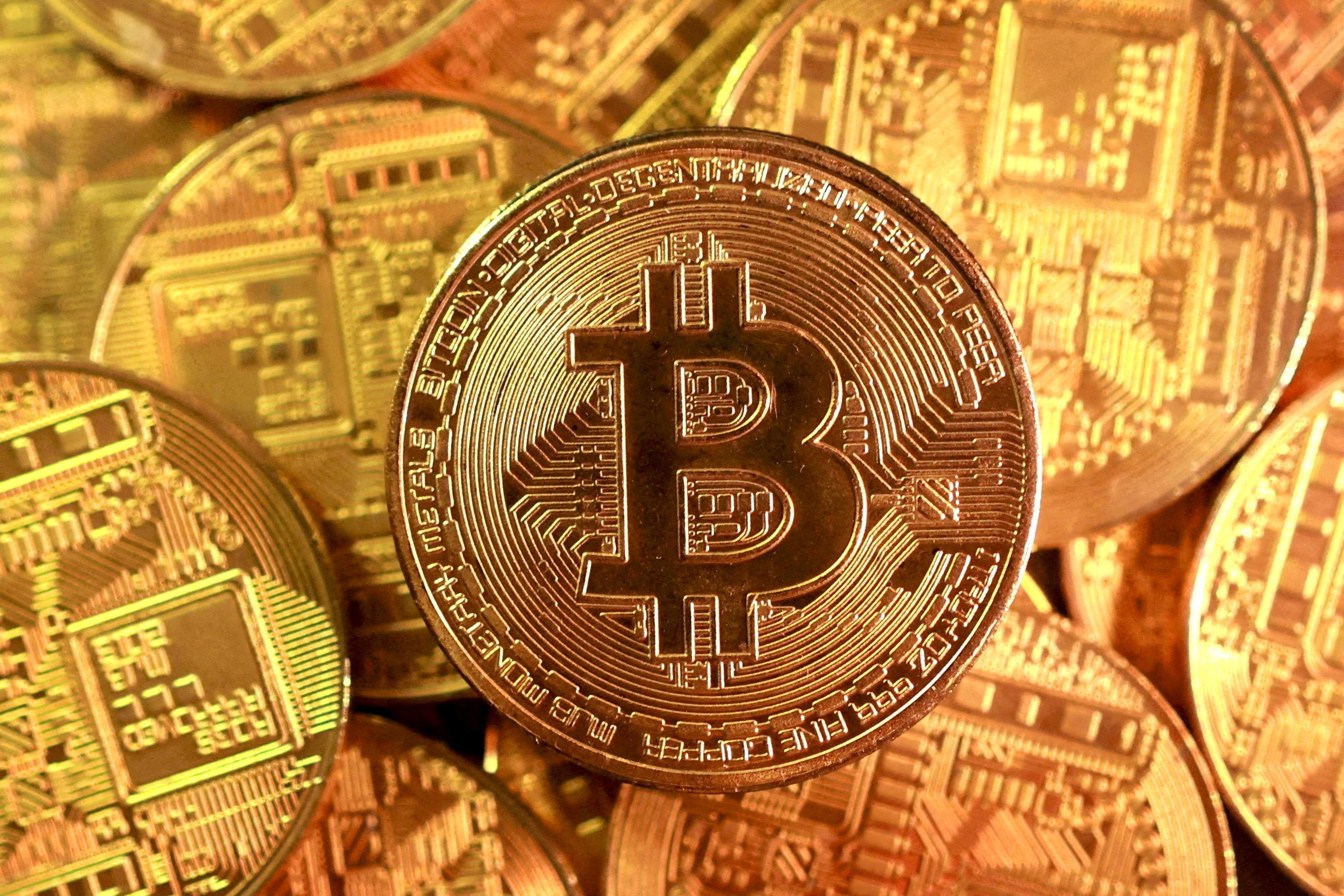 Finances : pourquoi le bitcoin, mal en point, pourrait chuter encore plus