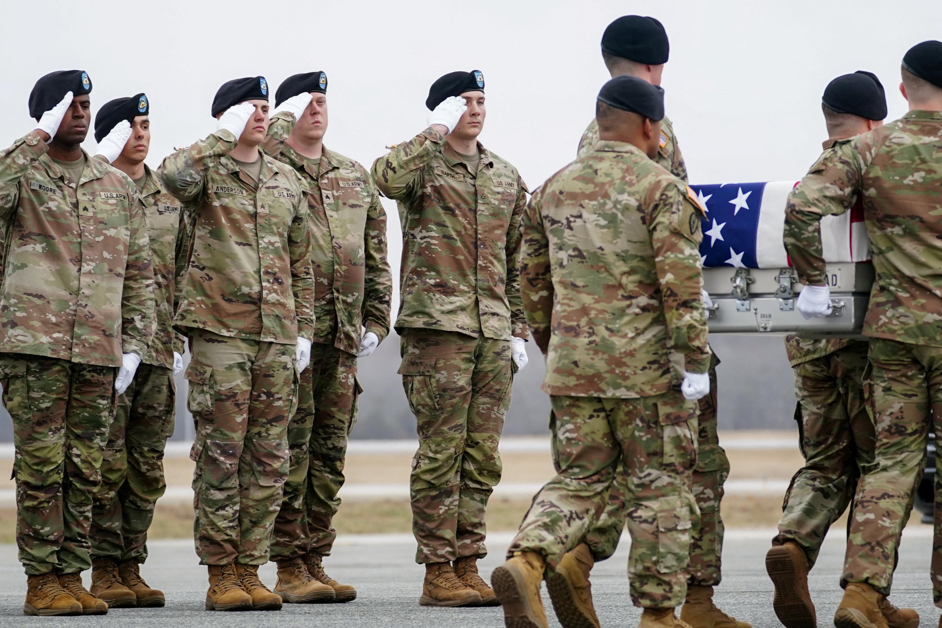 Un septième militaire américain est mort dans la guerre contre l'Iran, annonce l'armée