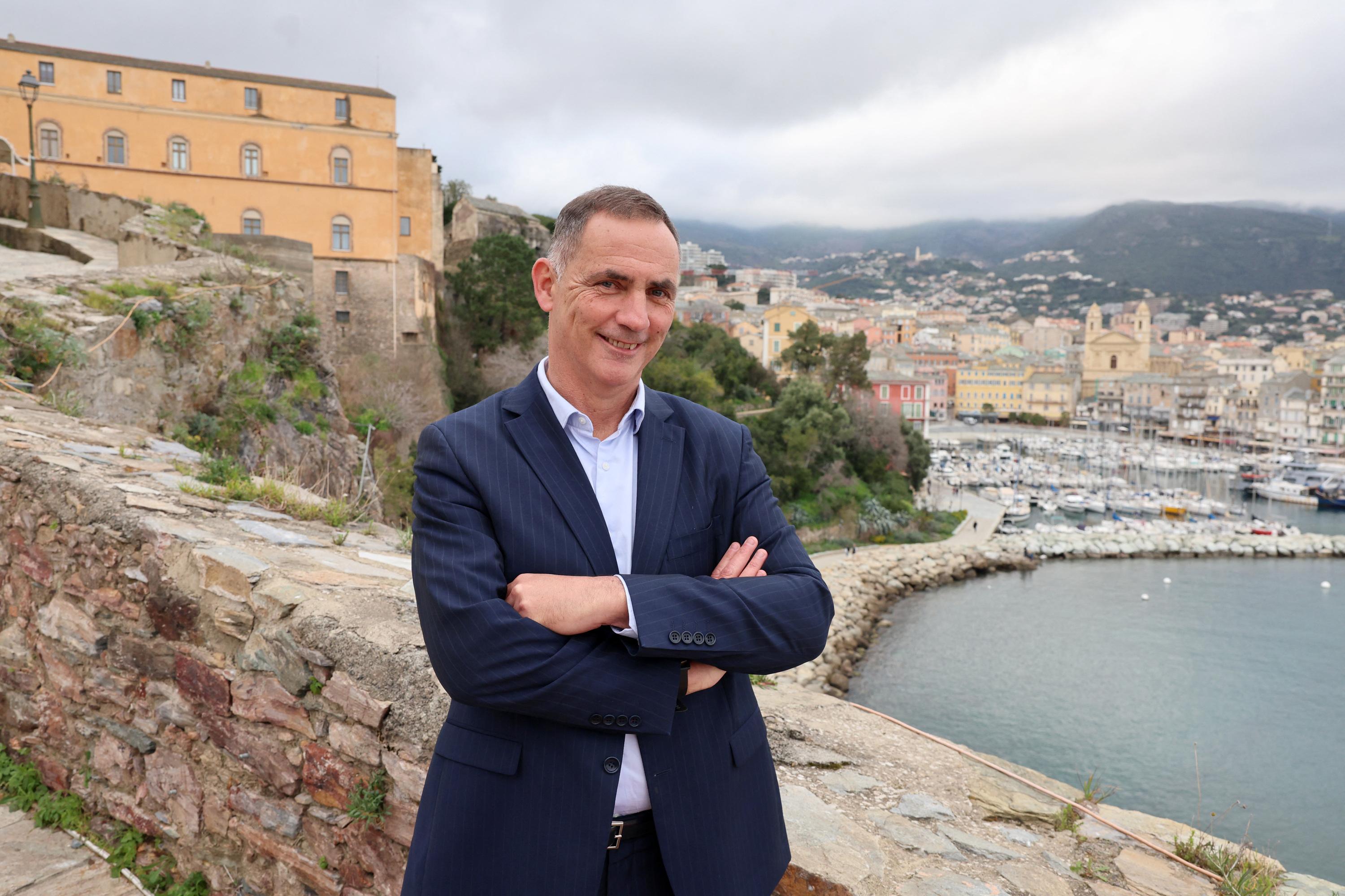Municipales : le pari réussi mais fragile de Gilles Simeoni à Bastia