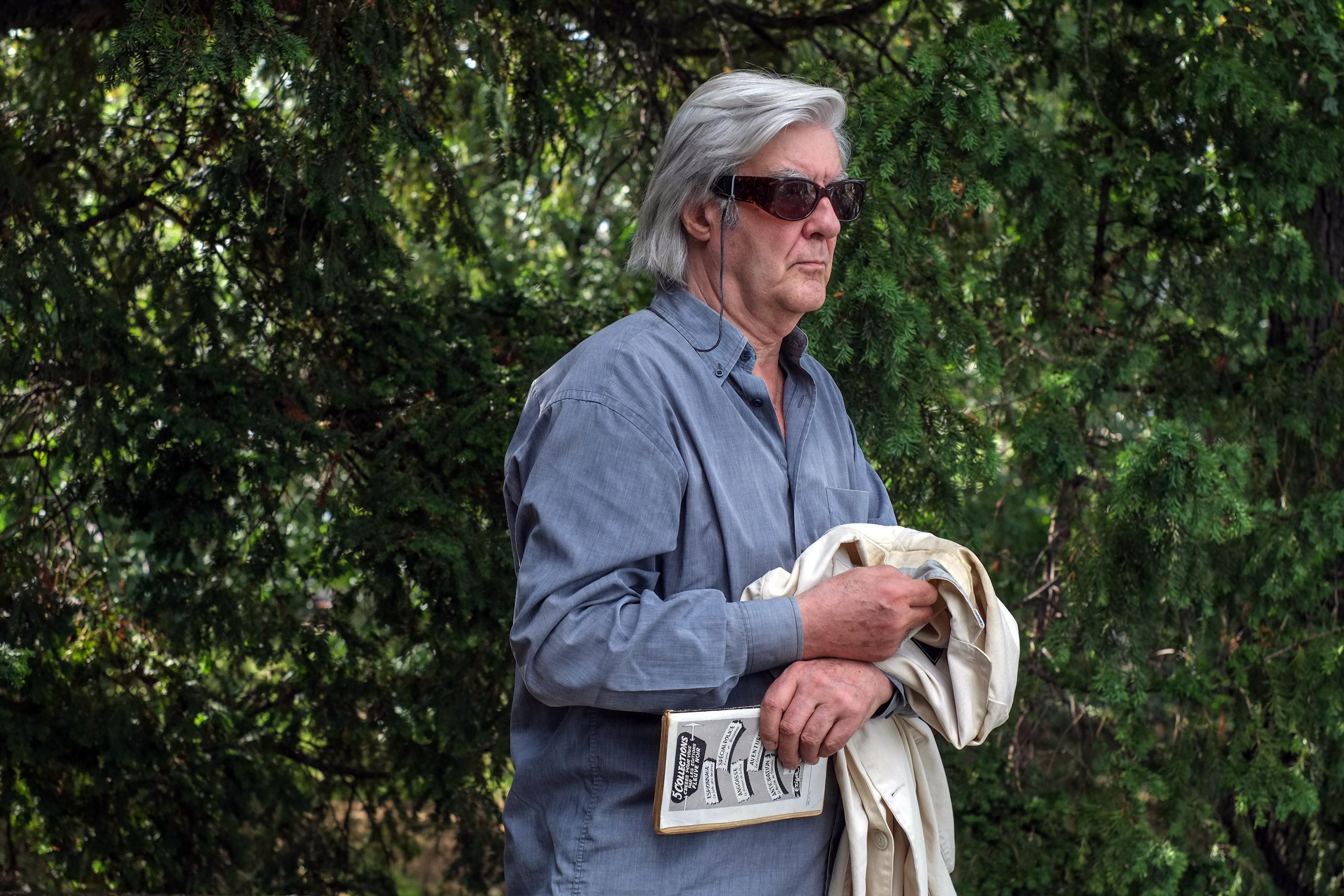 Avec son album Je ne veux pas, le chanteur Gérard Manset continue de voyager en solitaire