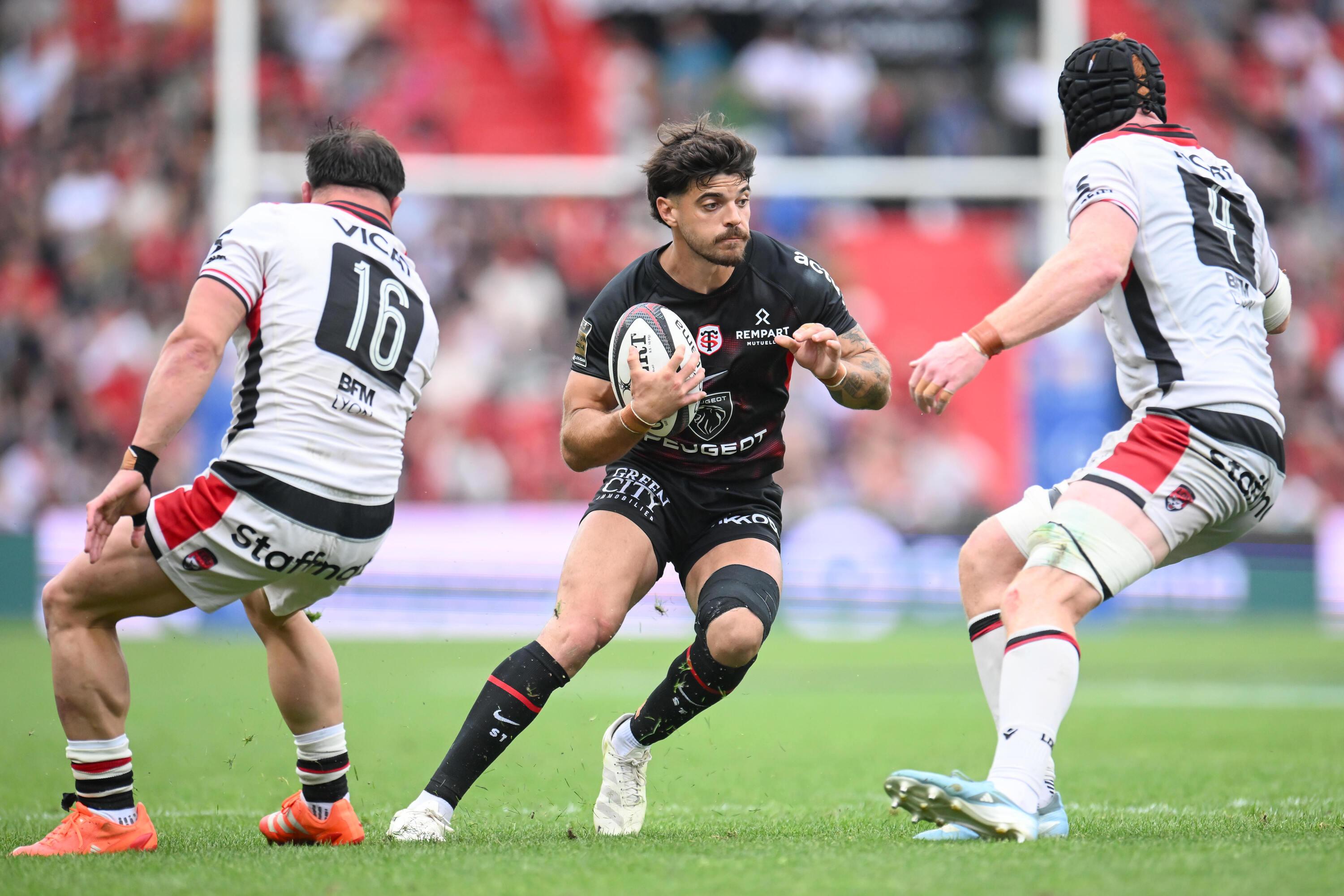 Top 14 : Ntamack titulaire, Dupont sur le banc, Ramos au repos... la compo du Stade Toulousain pour affronter Castres