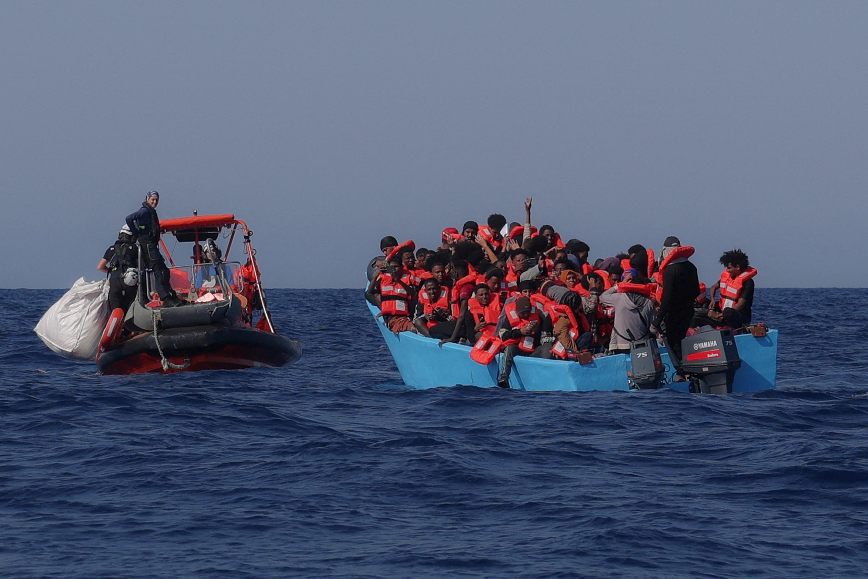 Environ 7900 migrants morts ou portés disparus sur les routes migratoires en 2025