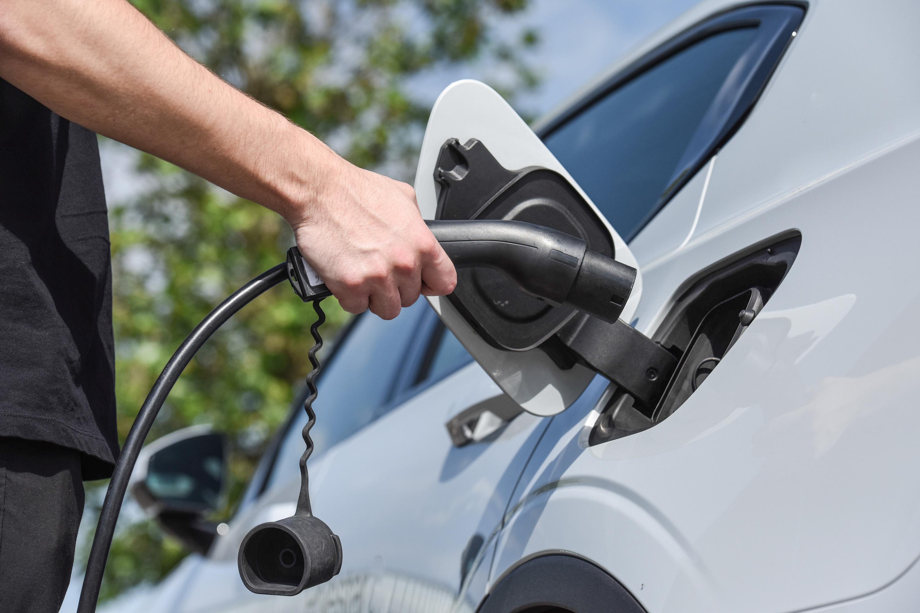 Dans ce village des Hauts-de-France, recharger sa voiture électrique est totalement gratuit
