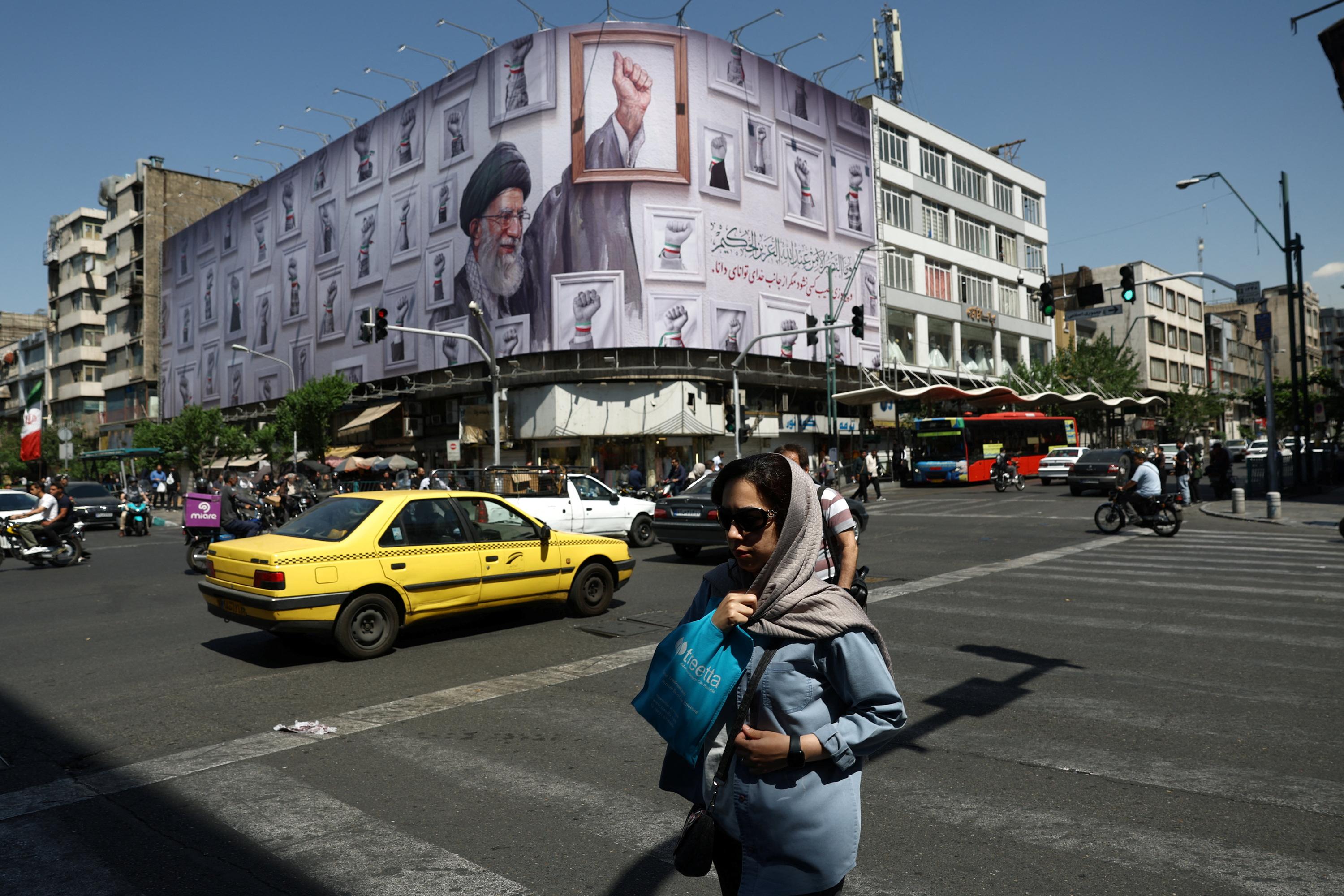 EN DIRECT - Guerre au Moyen-Orient : le cessez-le-feu ne tient qu’à un fil pour Trump, l’Iran se dit prêt à riposter