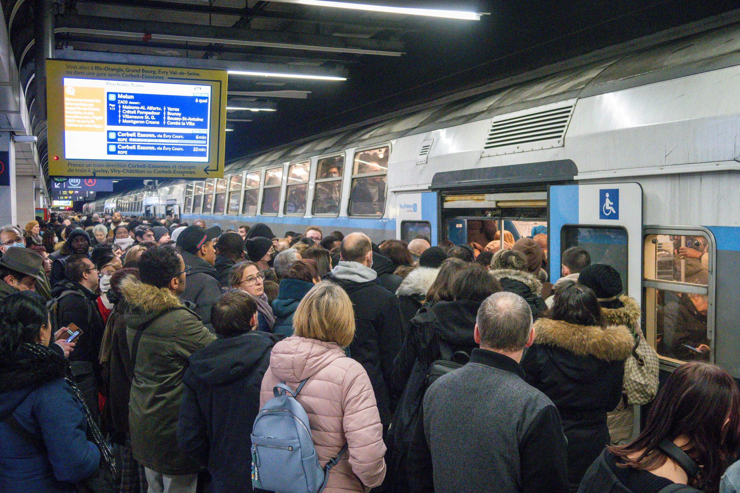 RER A : une panne de signalisation perturbe le trafic, retour progressif à la normale