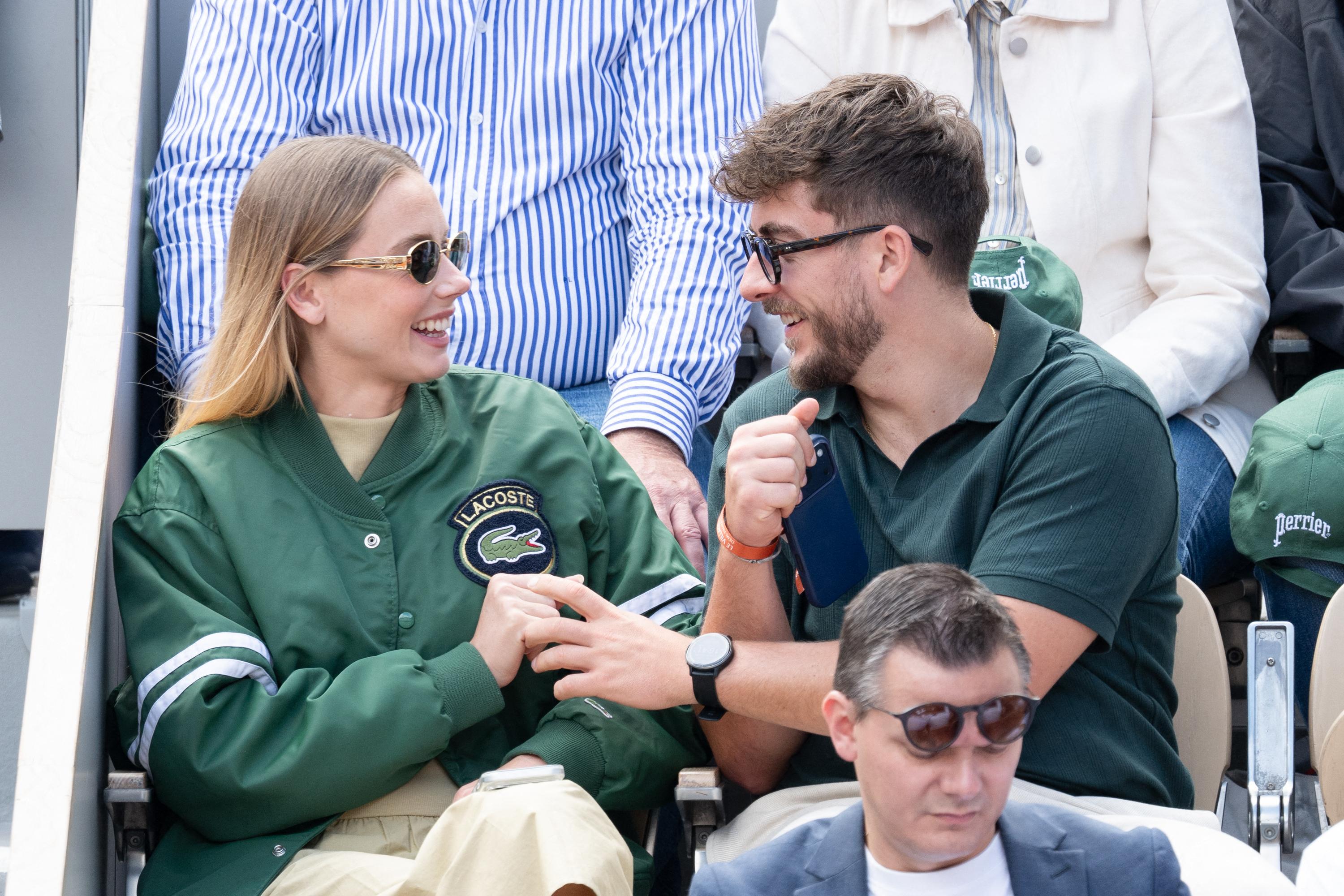 Amandine Petit, Miss France 2021, s’est mariée lors d’une cérémonie élégante — People & Médias