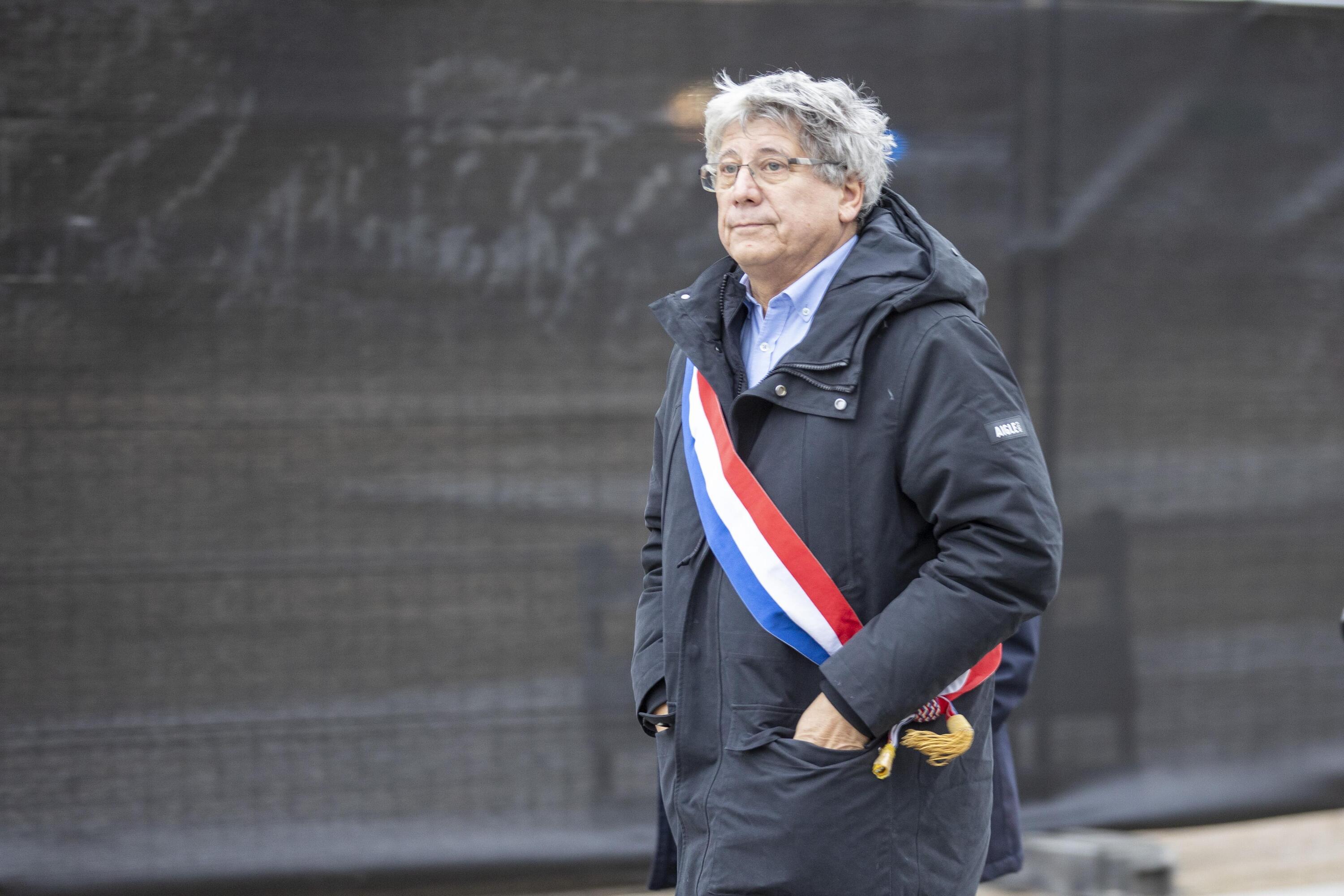 «Je pense que c’est une mesure raciste» : Éric Coquerel (LFI) se réjouit de la non-adoption du texte interdisant de marier les étrangers sous OQTF