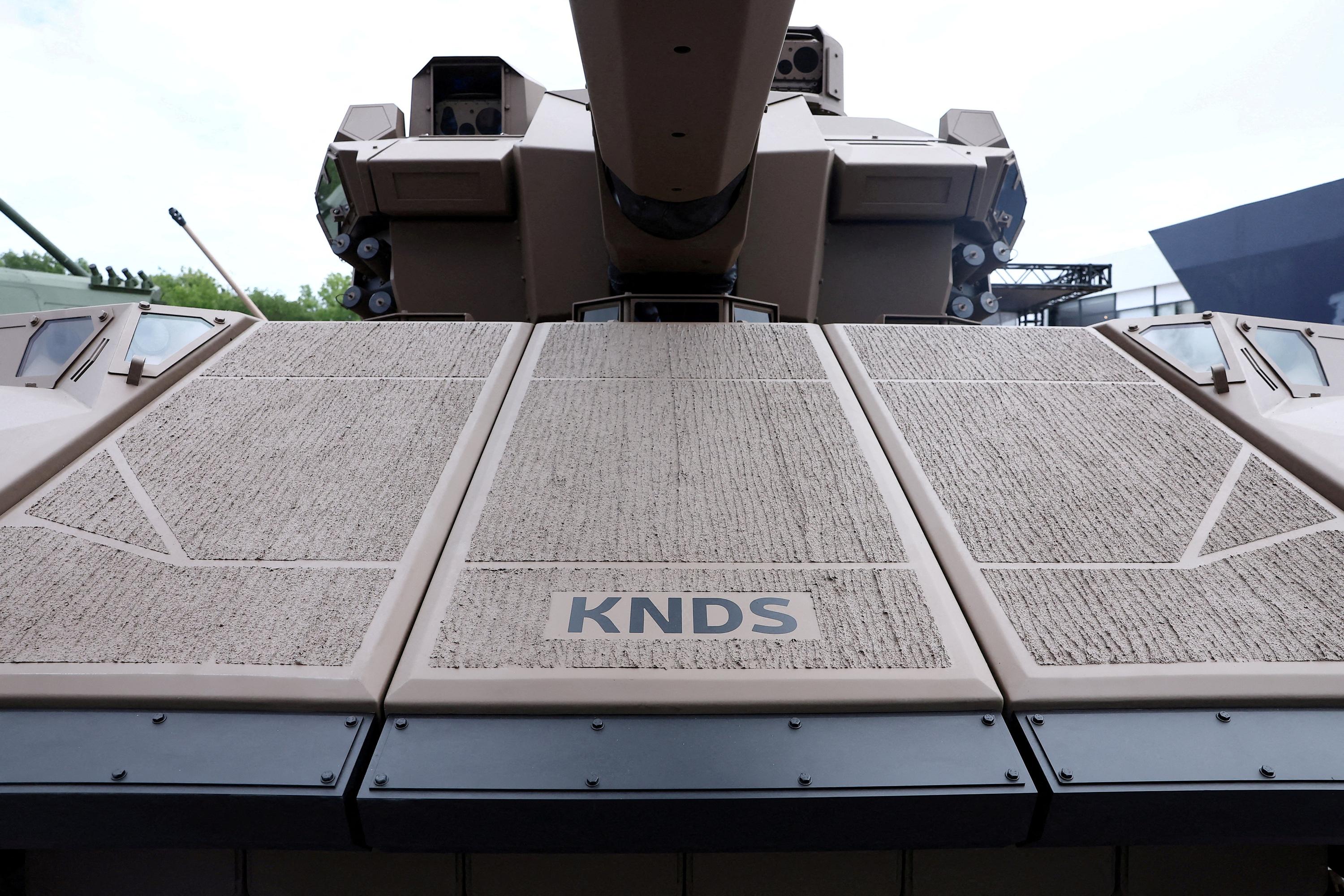 Défense : KNDS repousse son entrée en Bourse