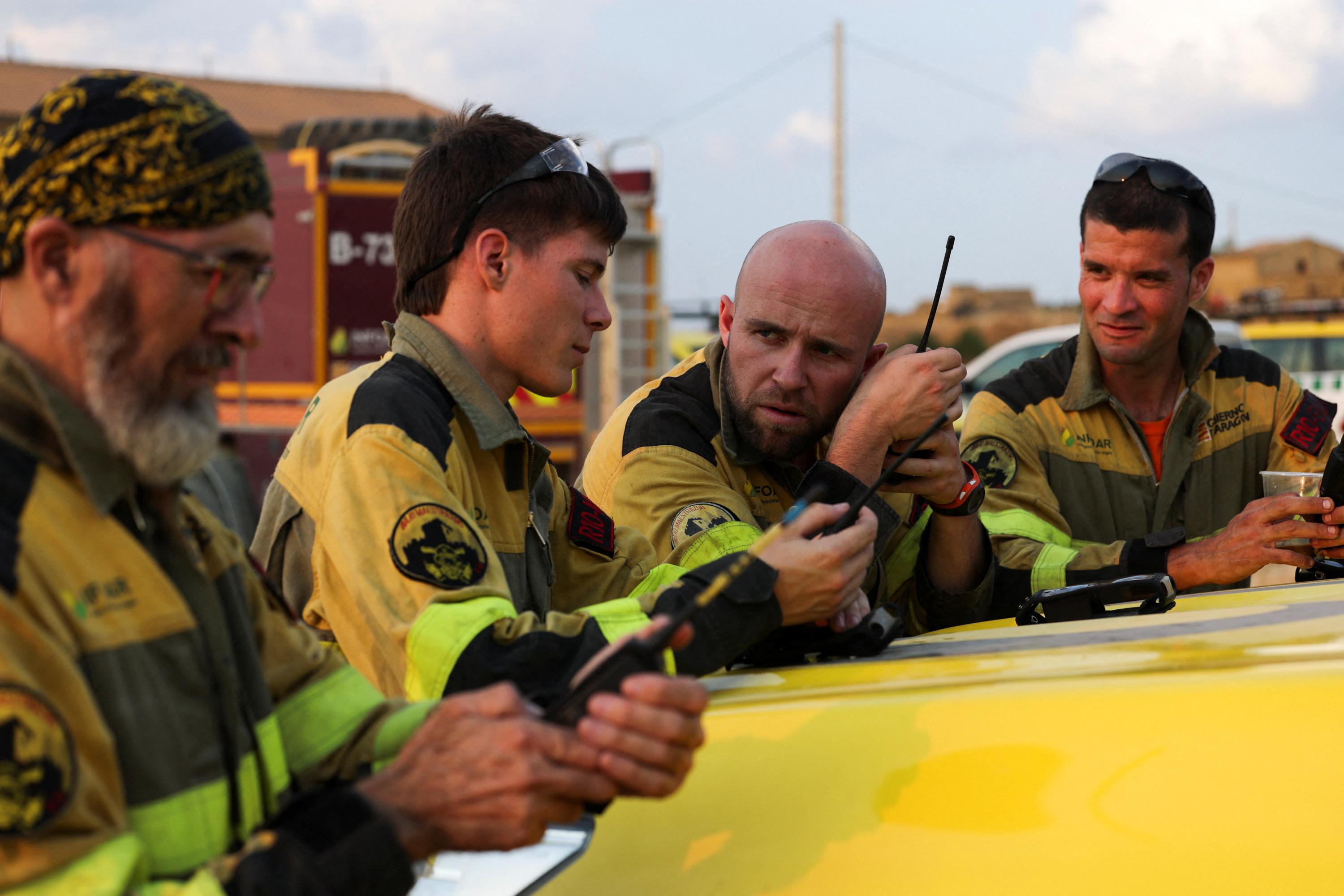 Espagne : 12.000 hectares brûlés dans un incendie à 100 km au nord de Madrid