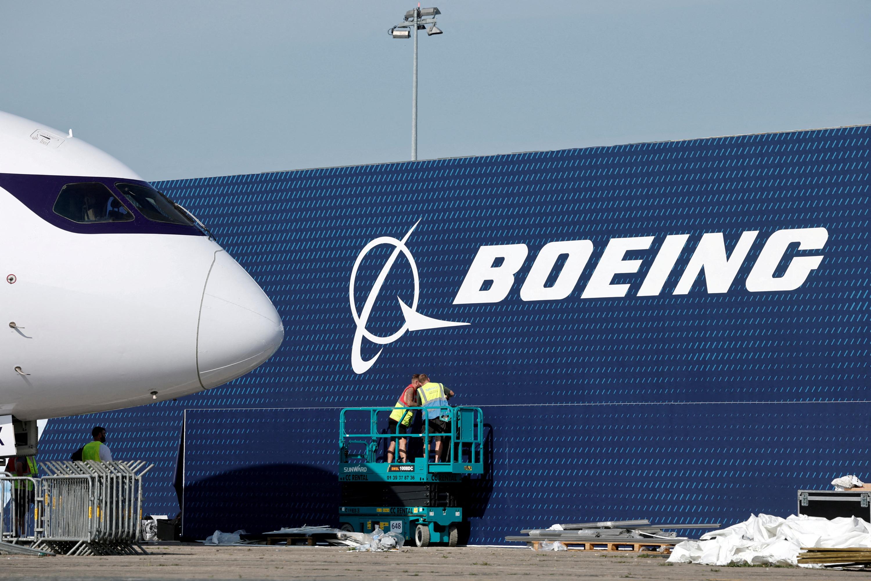 Aviation : le régulateur américain prévoit de certifier bientôt les deux nouveaux 737 MAX de Boeing