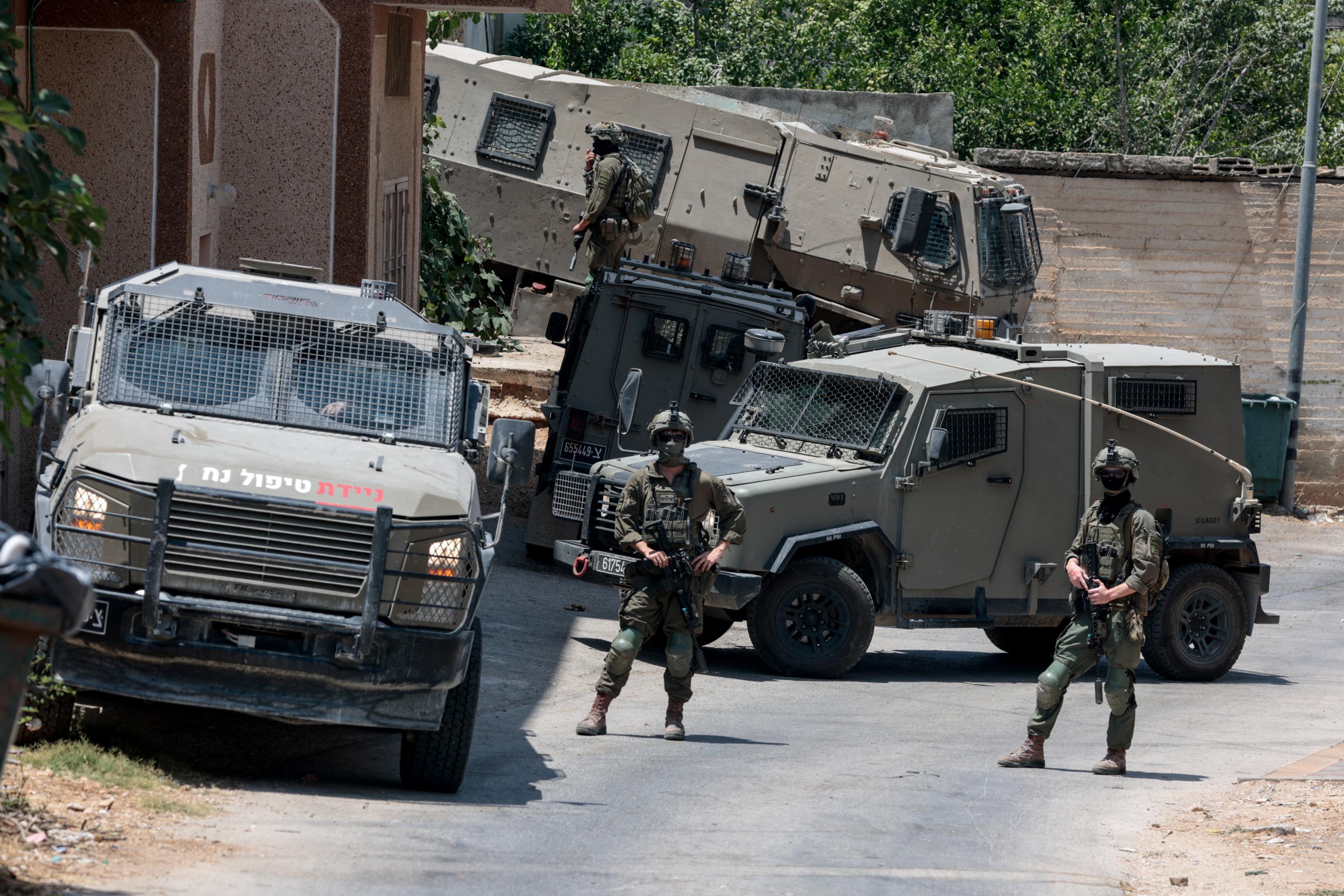 « Ils cherchent des boucs émissaires » : dans le nord de la Cisjordanie, raids militaires et attaques de colons après une fusillade meurtrière