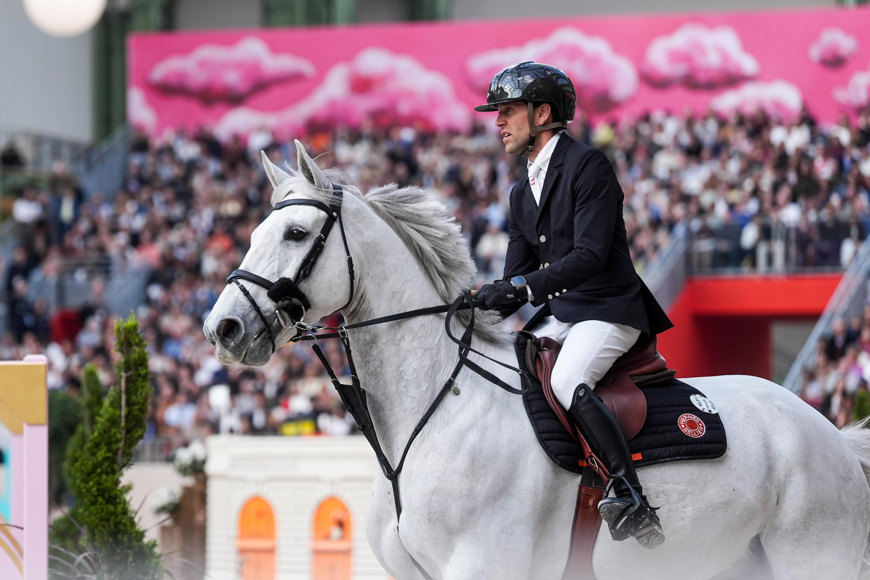 Équitation : le médaillé de bronze aux JO de Paris Simon Delestre absent pour les championnats du monde