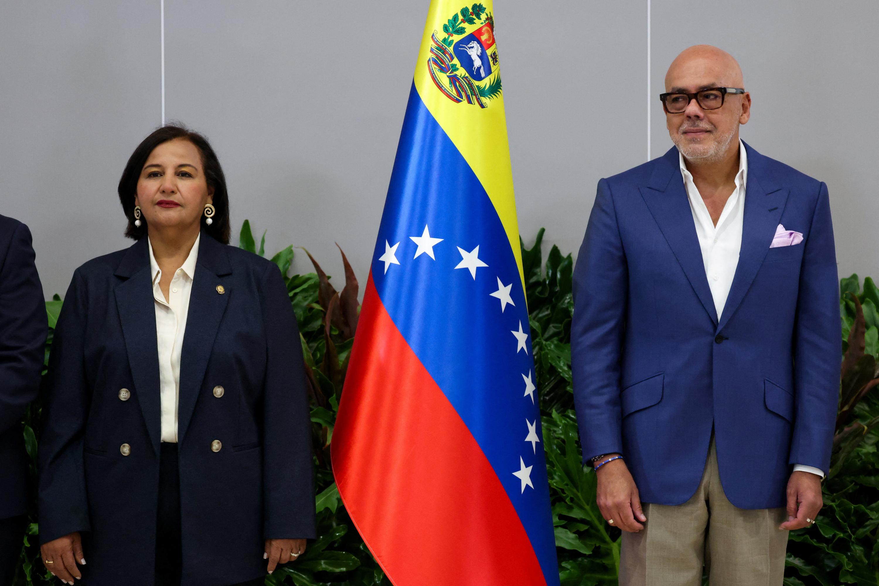 Venezuela : le gouvernement et l’opposition unissent «leurs efforts» pour récupérer les fonds gelés en Angleterre