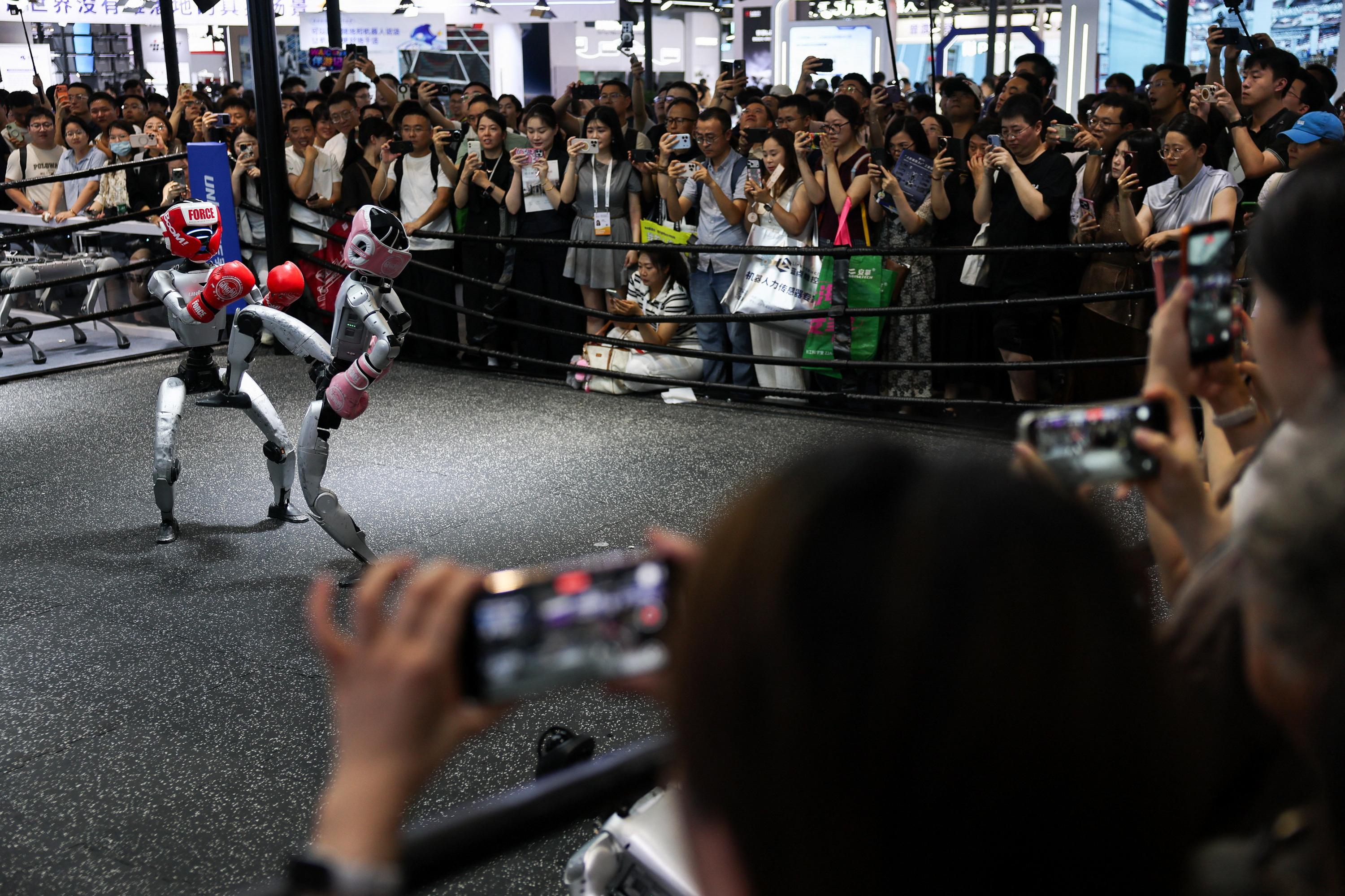 «Ils feront partie de la famille, c’est inévitable» : en Chine, les robots à la rescousse des humains