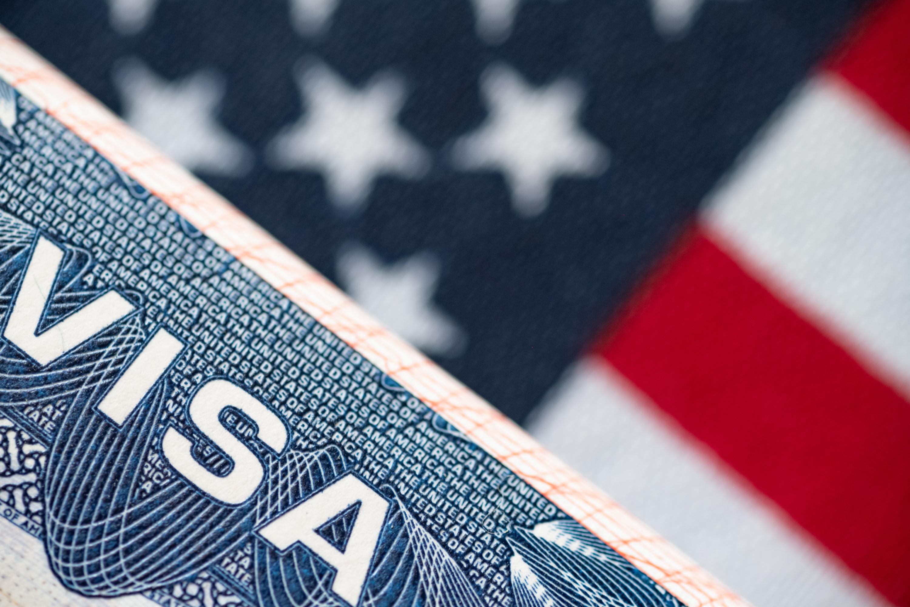 Les États-Unis prêts à révoquer jusqu’à 200.000 visas d’affaires et de tourisme de demandeurs d’asile