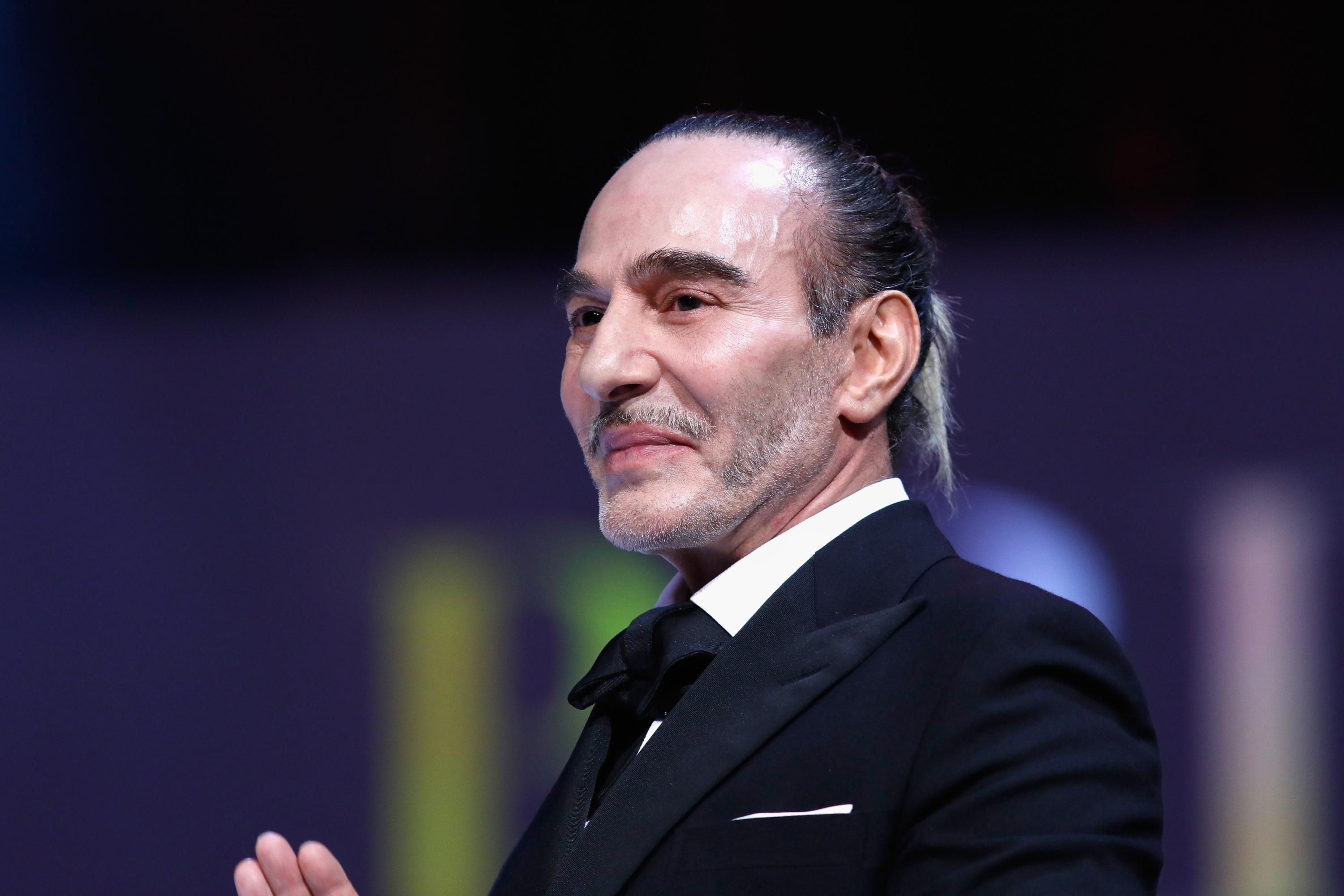 «Je respecte le fait qu’une exposition rendant hommage à mon travail puisse être douloureuse pour certains»: John Galliano renonce à sa rétrospective au Met de New York