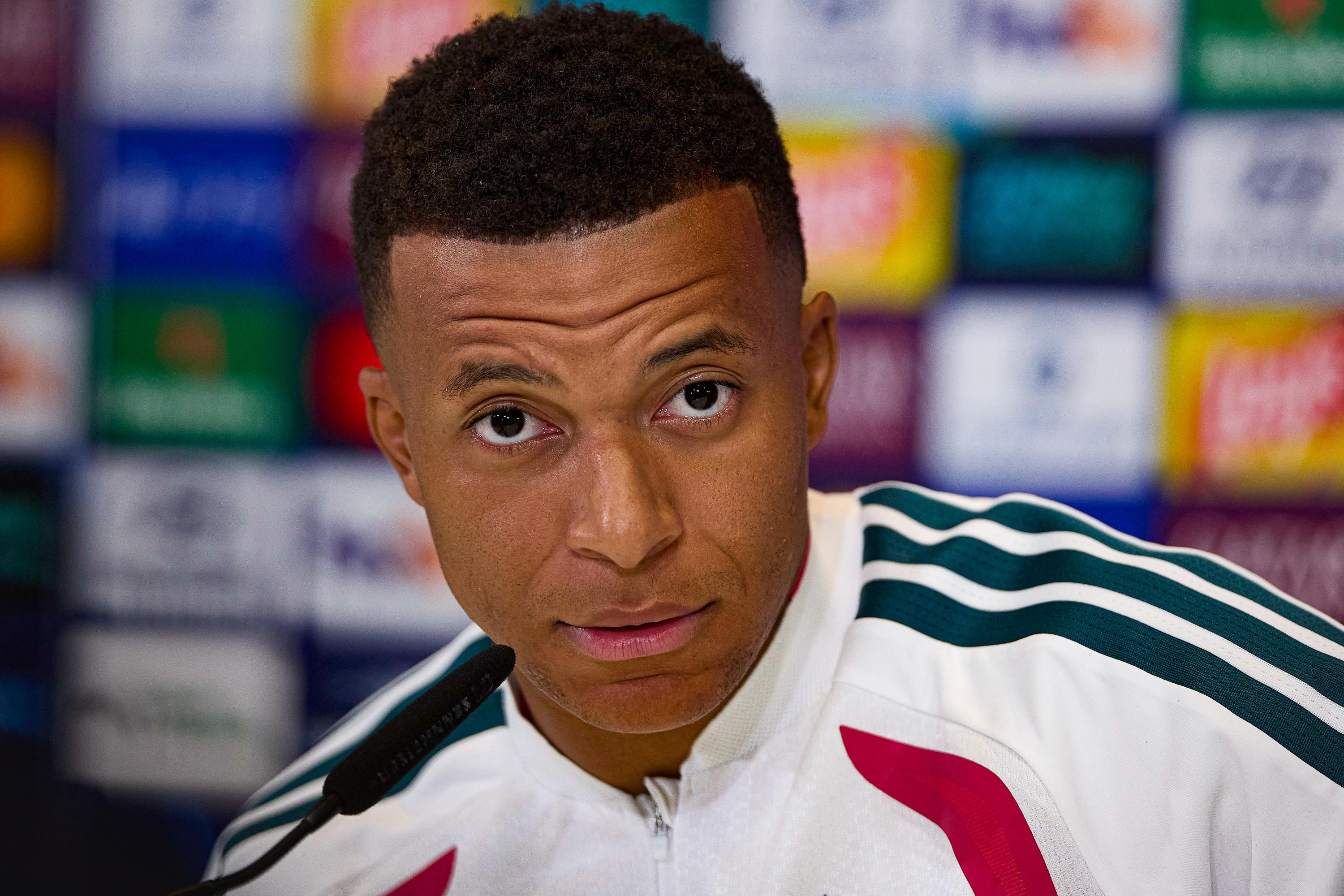 Football : «Quand tu n’as rien gagné de l’année, tais-toi», Jérôme Rothen s’en prend à Kylian Mbappé sur RMC