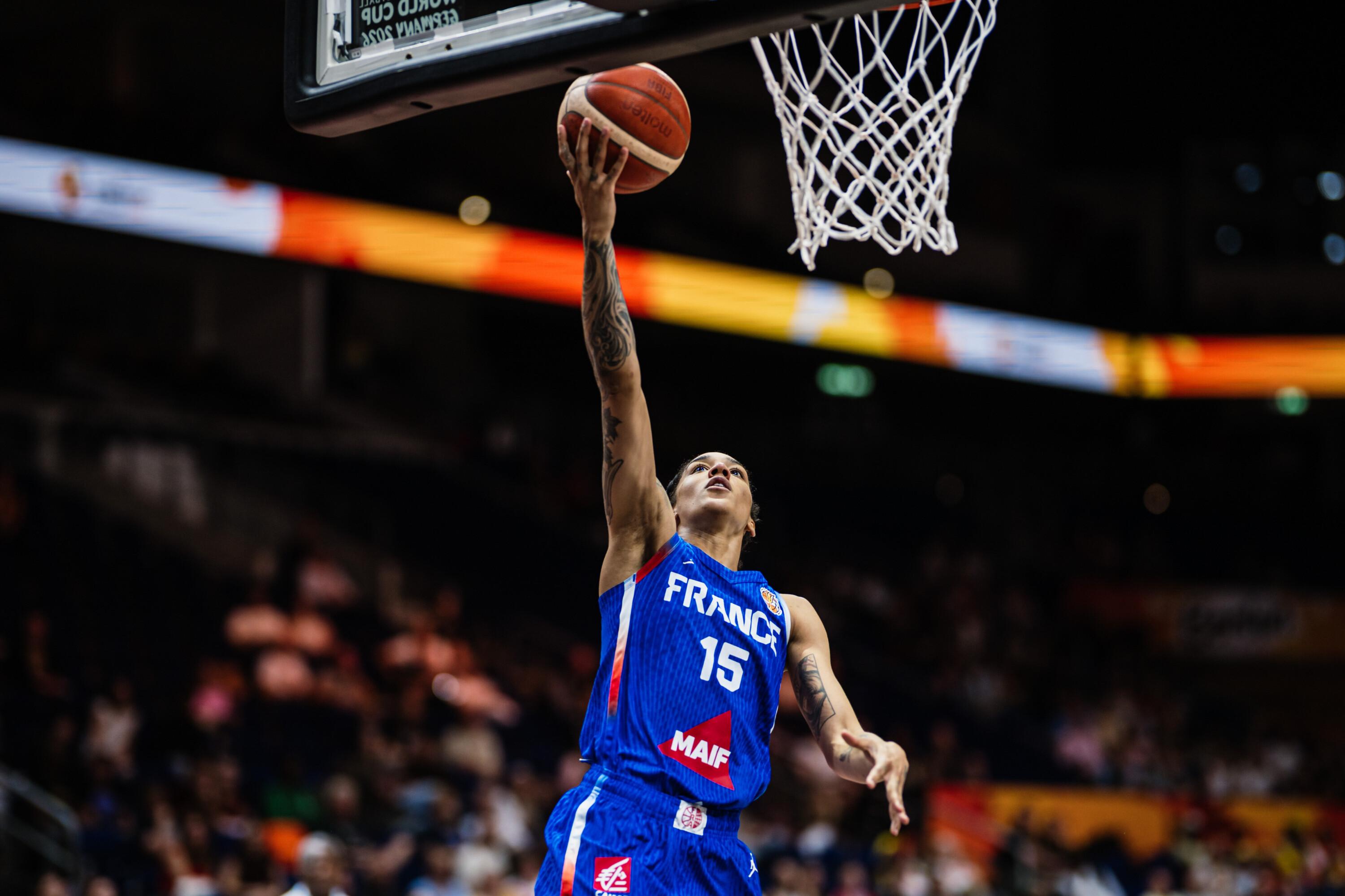 EN DIRECT - Coupe du monde féminine de basket : les Bleues défient la Chine et sa géante en quarts de finale