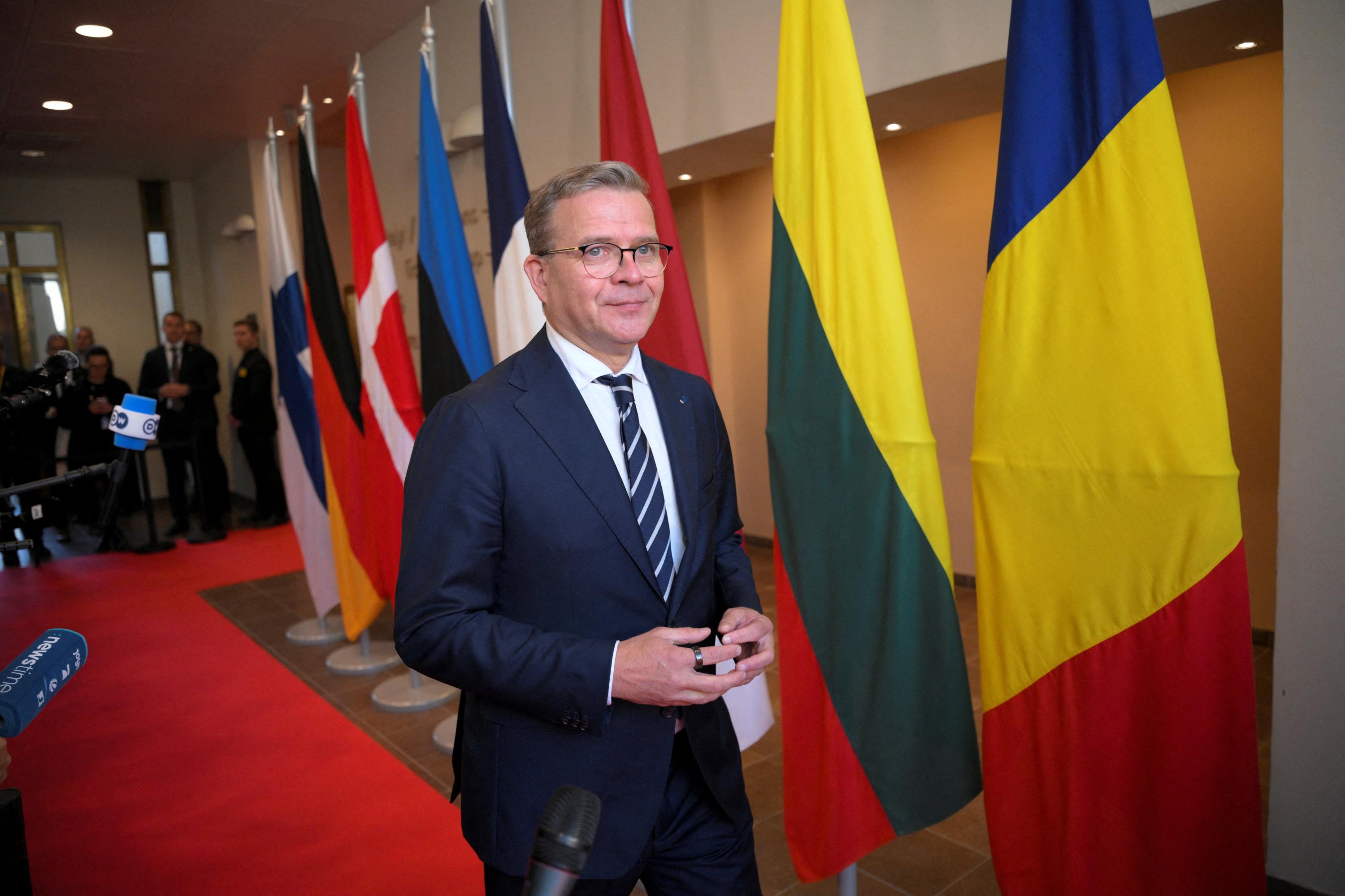 La Finlande va rejoindre la dissuasion nucléaire «avancée» proposée par Emmanuel Macron en mars aux pays européens