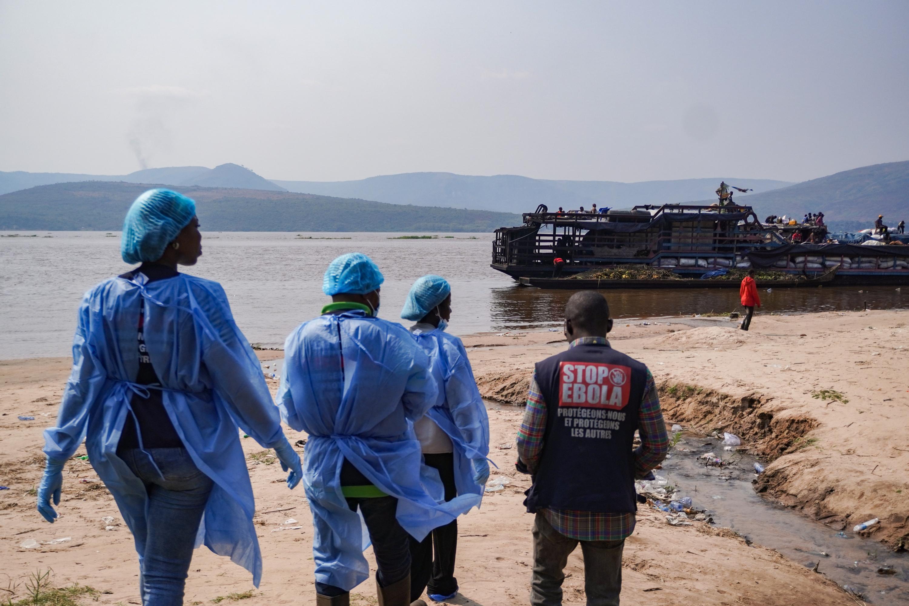 «Je n’avais jamais entendu parler d’Ebola avant aujourd’hui» : en RDC, la capitale Kinshasa se prépare à l’arrivée possible du virus