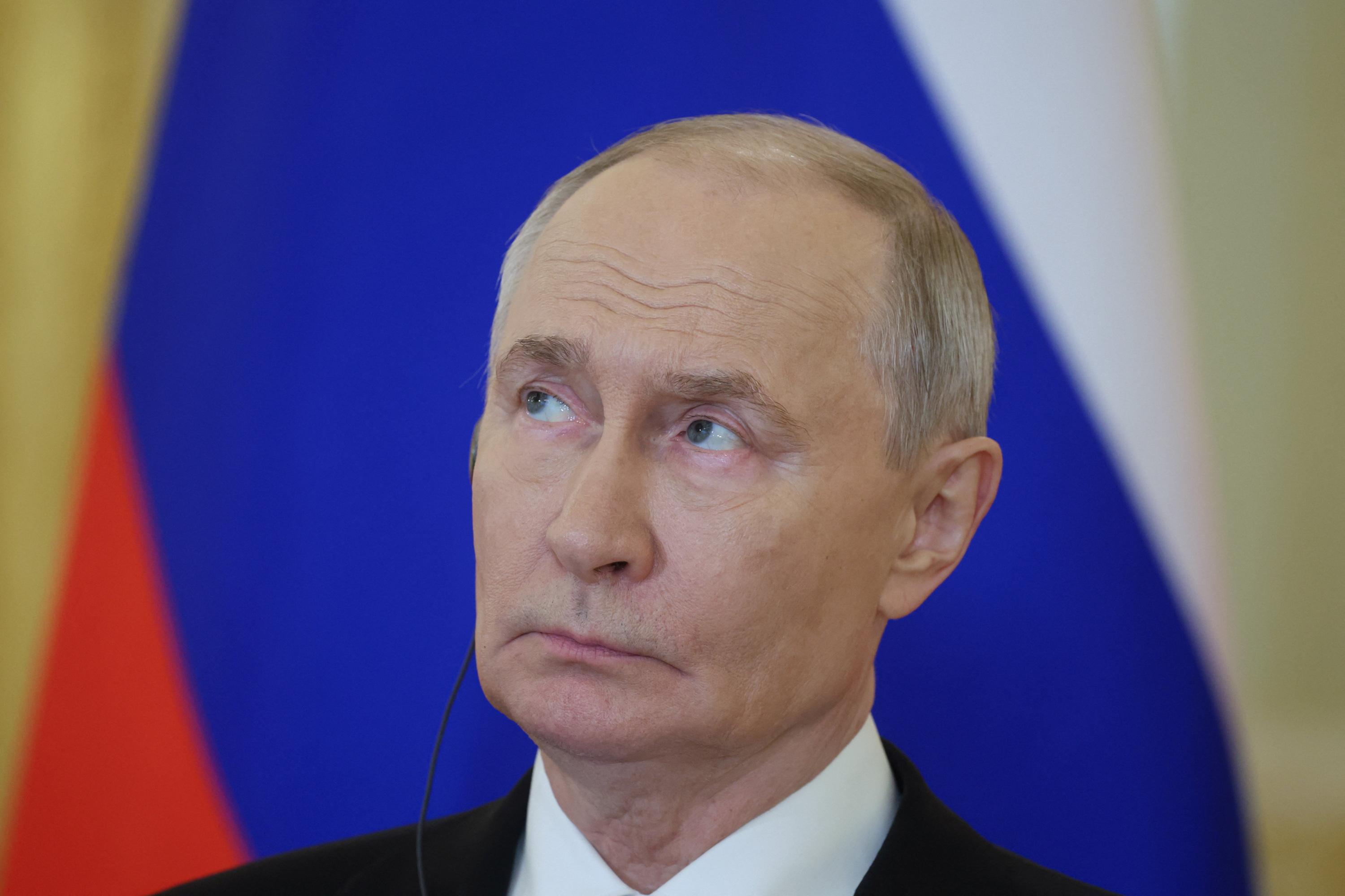 Guerre en Ukraine : le Kremlin juge les nouvelles sanctions américaines préjudiciables aux efforts de paix